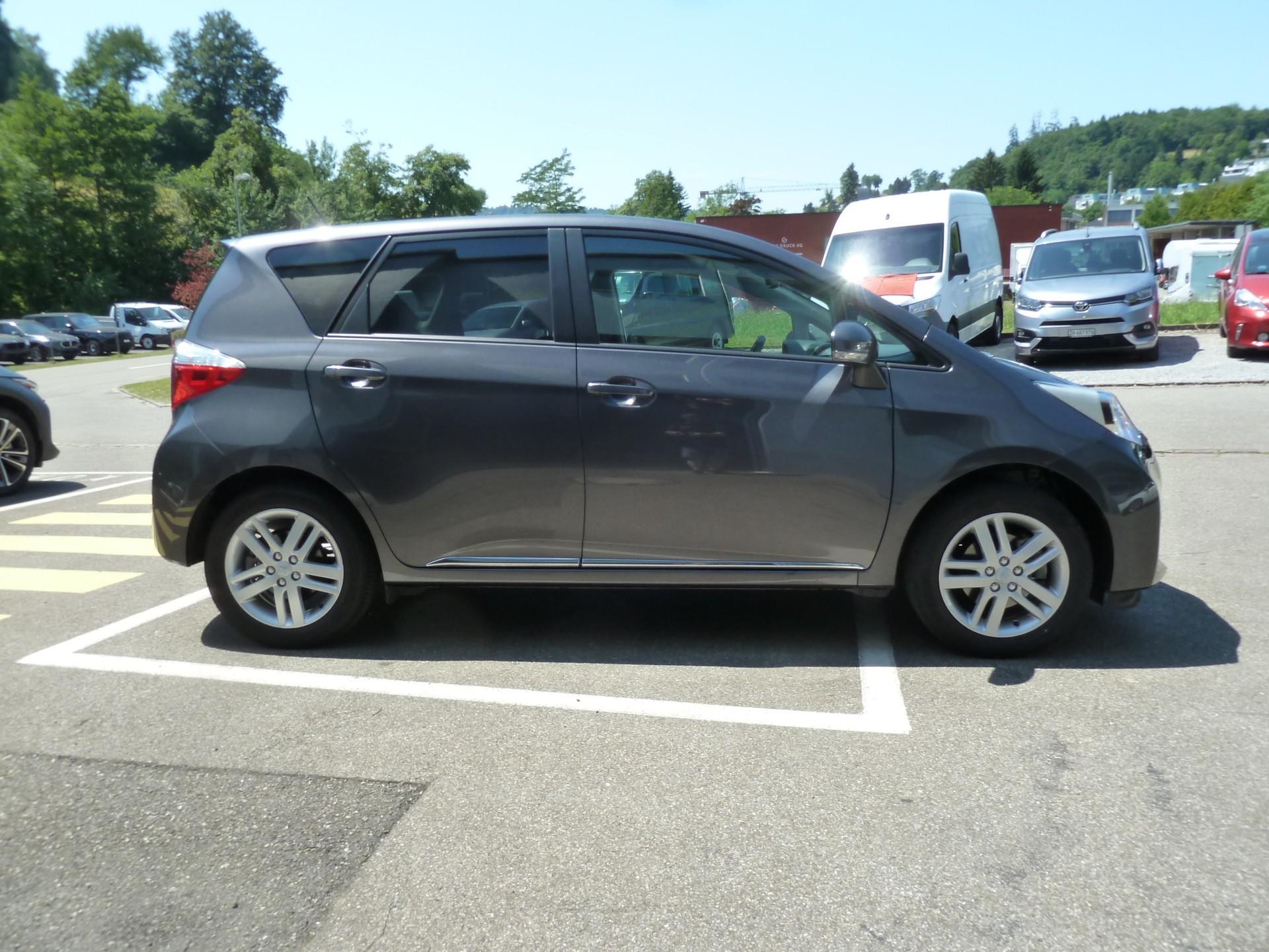 TOYOTA Verso-S 1.33 Linea Sol-image-8