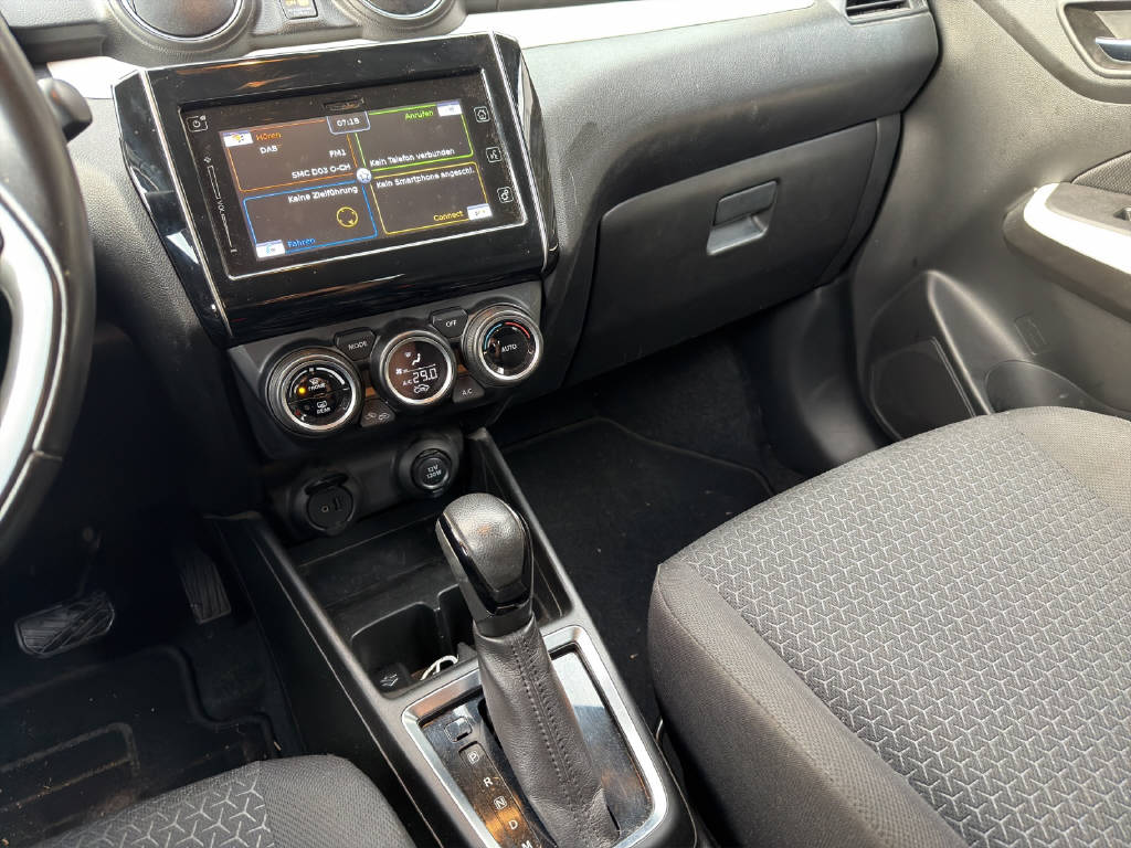 SUZUKI Swift 1.0 T Compact Top Automat **inkl. AHK**-image-11