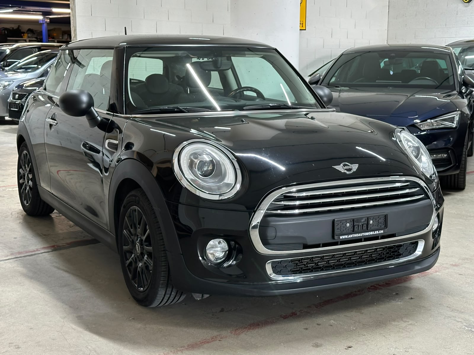 MINI One-image-2
