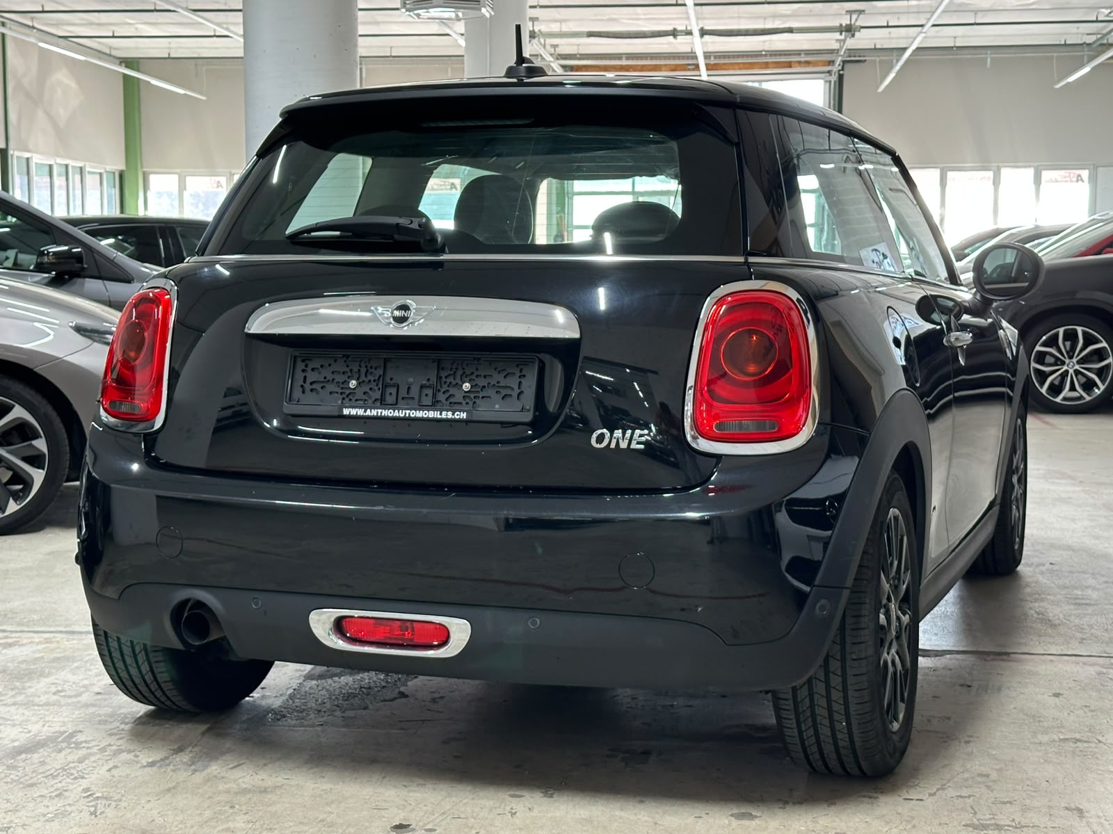 MINI One-image-5