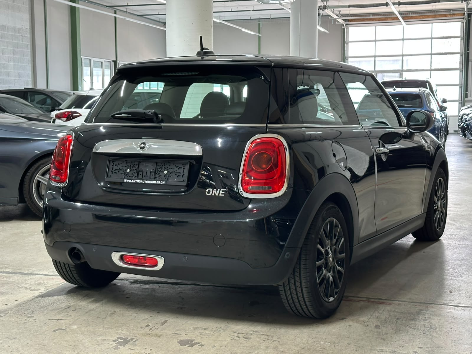 MINI One-image-5