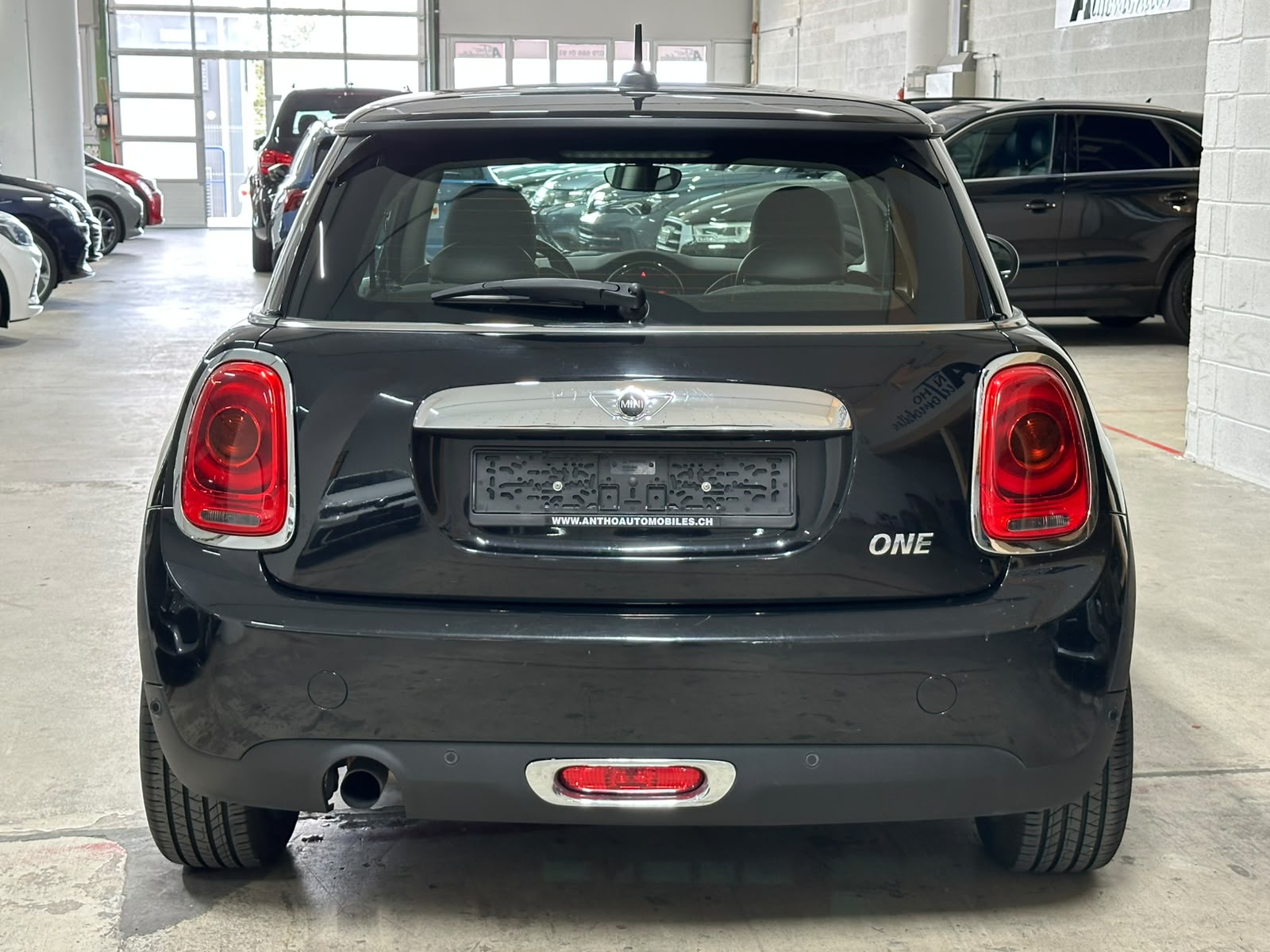 MINI One-image-3