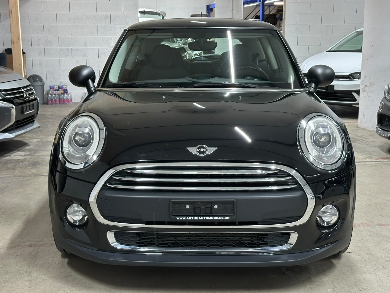 MINI One-image-2