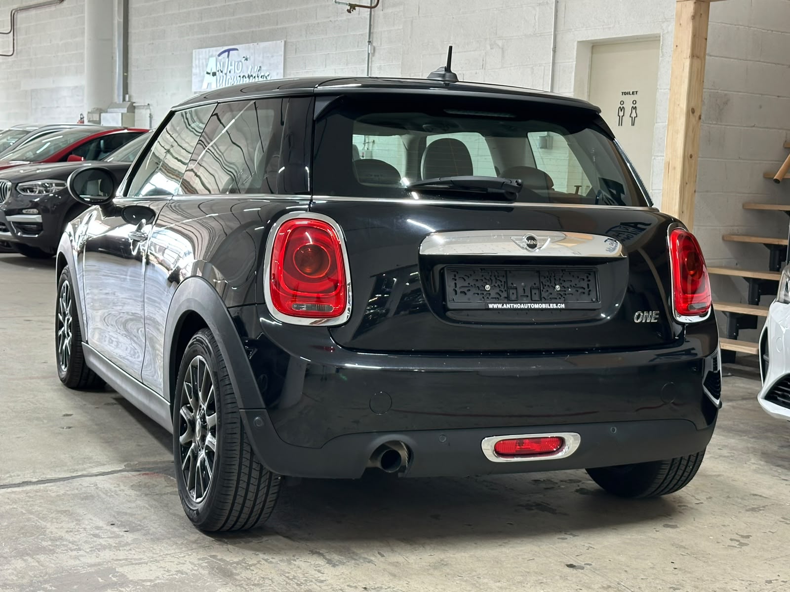 MINI One-image-3
