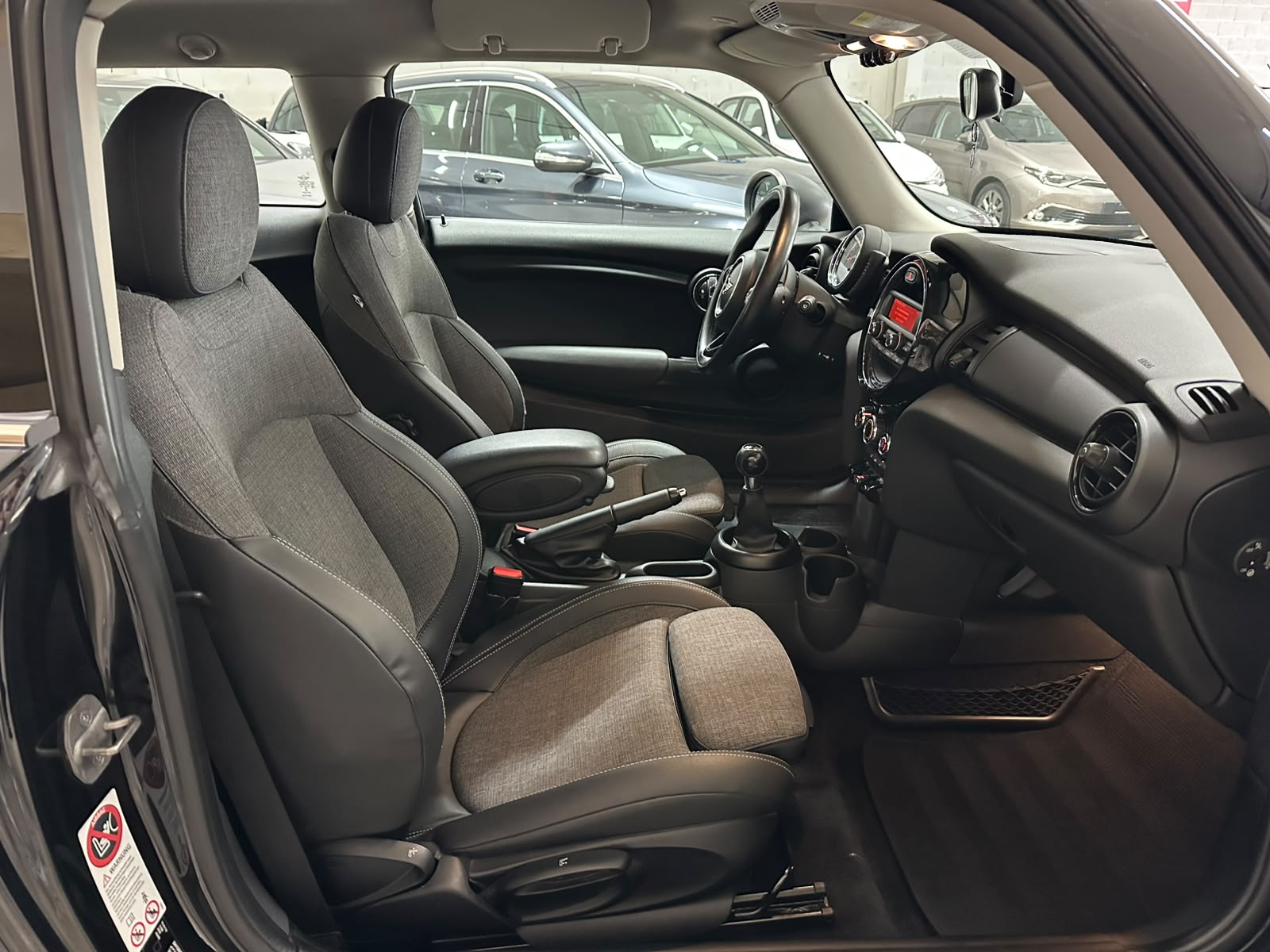 MINI One-image-11