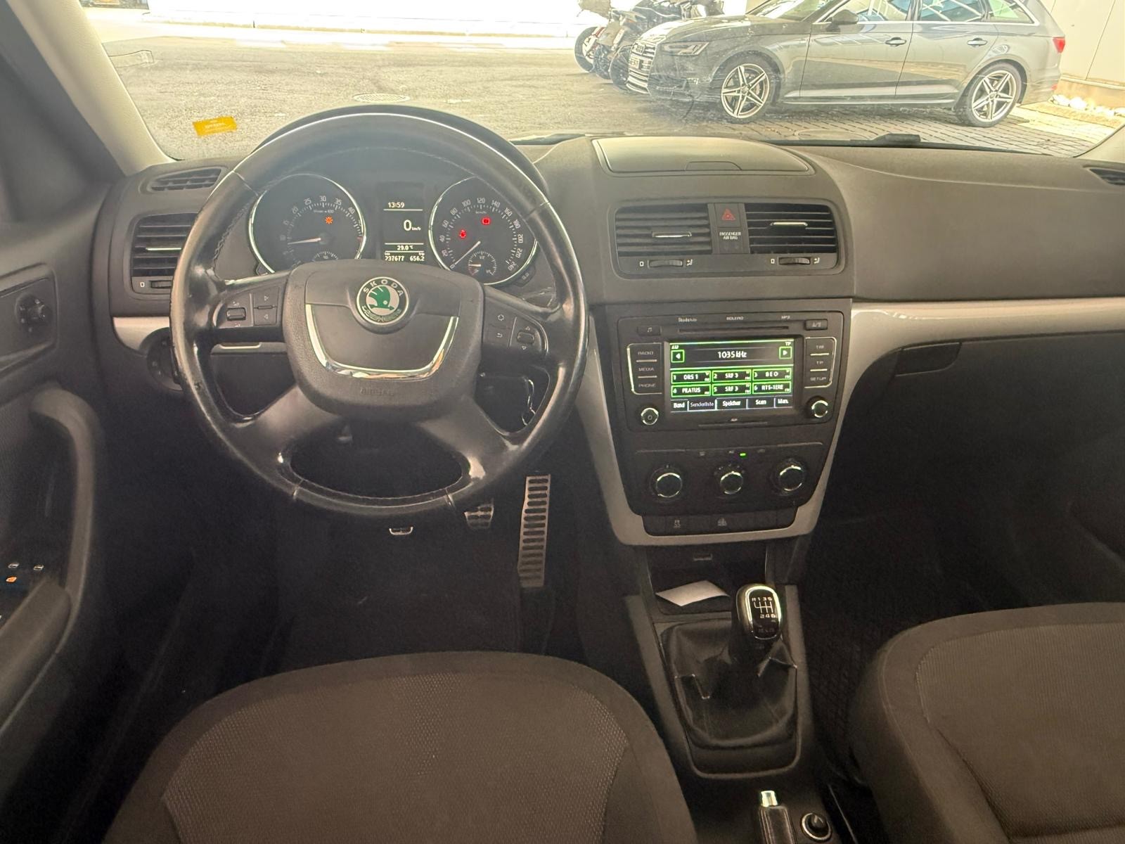 SKODA 2.0 TDI 140 Ambition 4x4-image-3