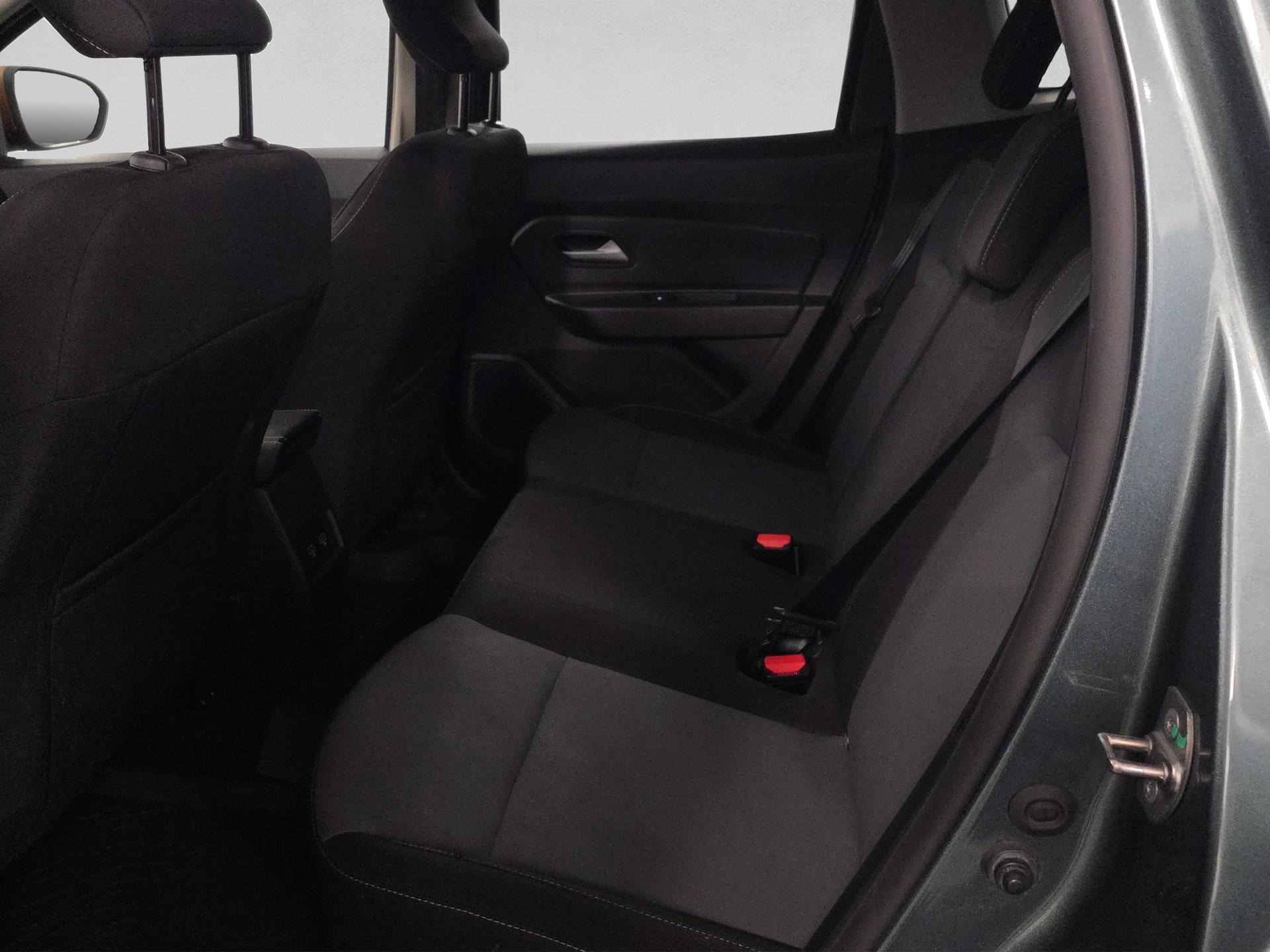 DACIA Duster TCe 150 Extreme EDC 4x2-image-14