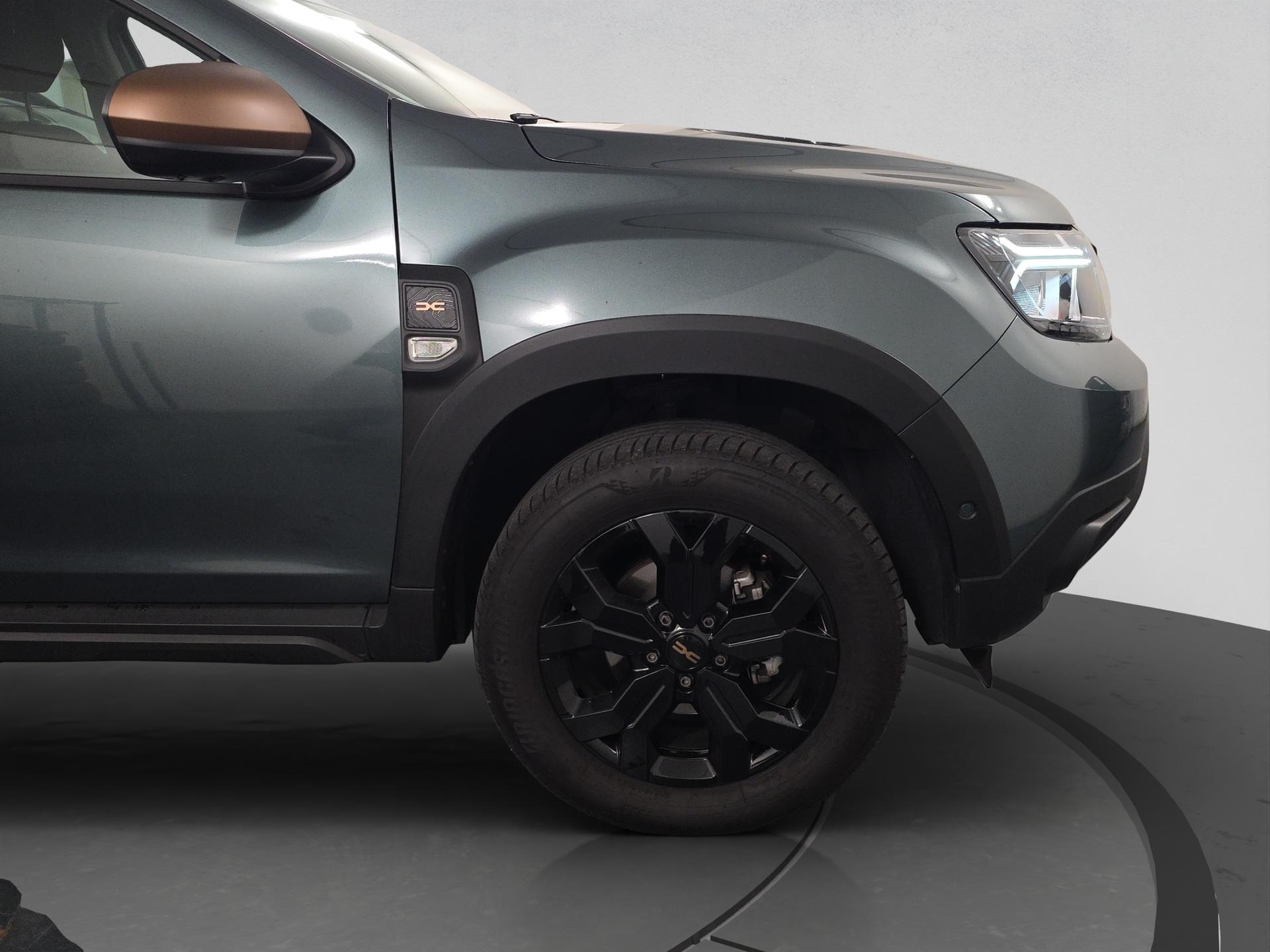 DACIA Duster TCe 150 Extreme EDC 4x2-image-17