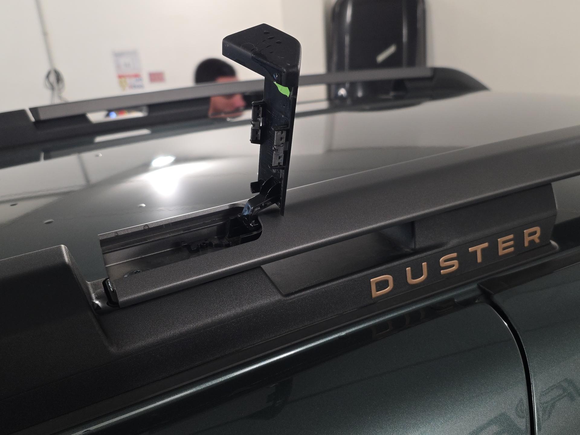 DACIA Duster TCe 150 Extreme EDC 4x2-image-18