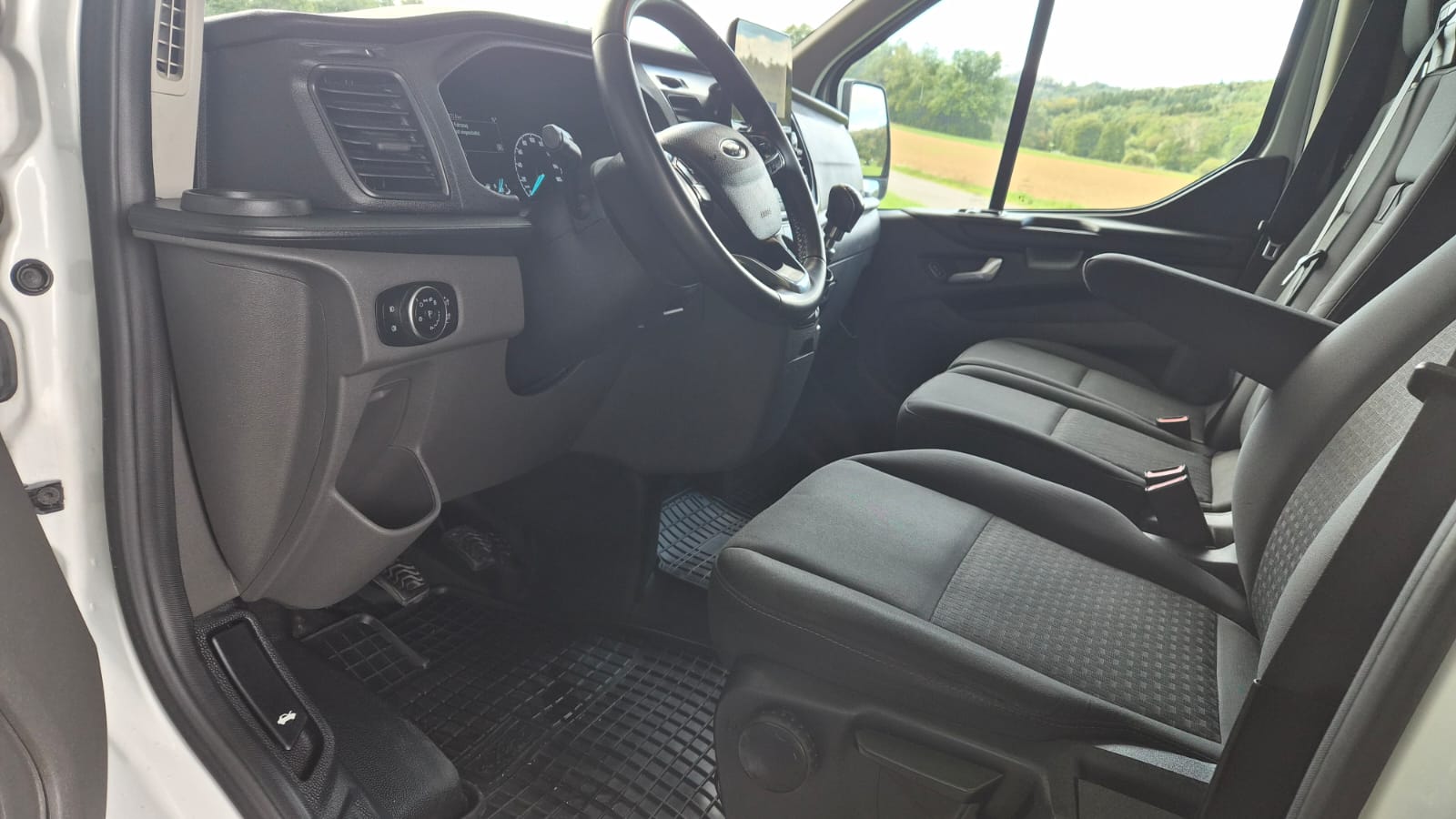 FORD Transit Custom Van 320 L1H1 Trend-image-10