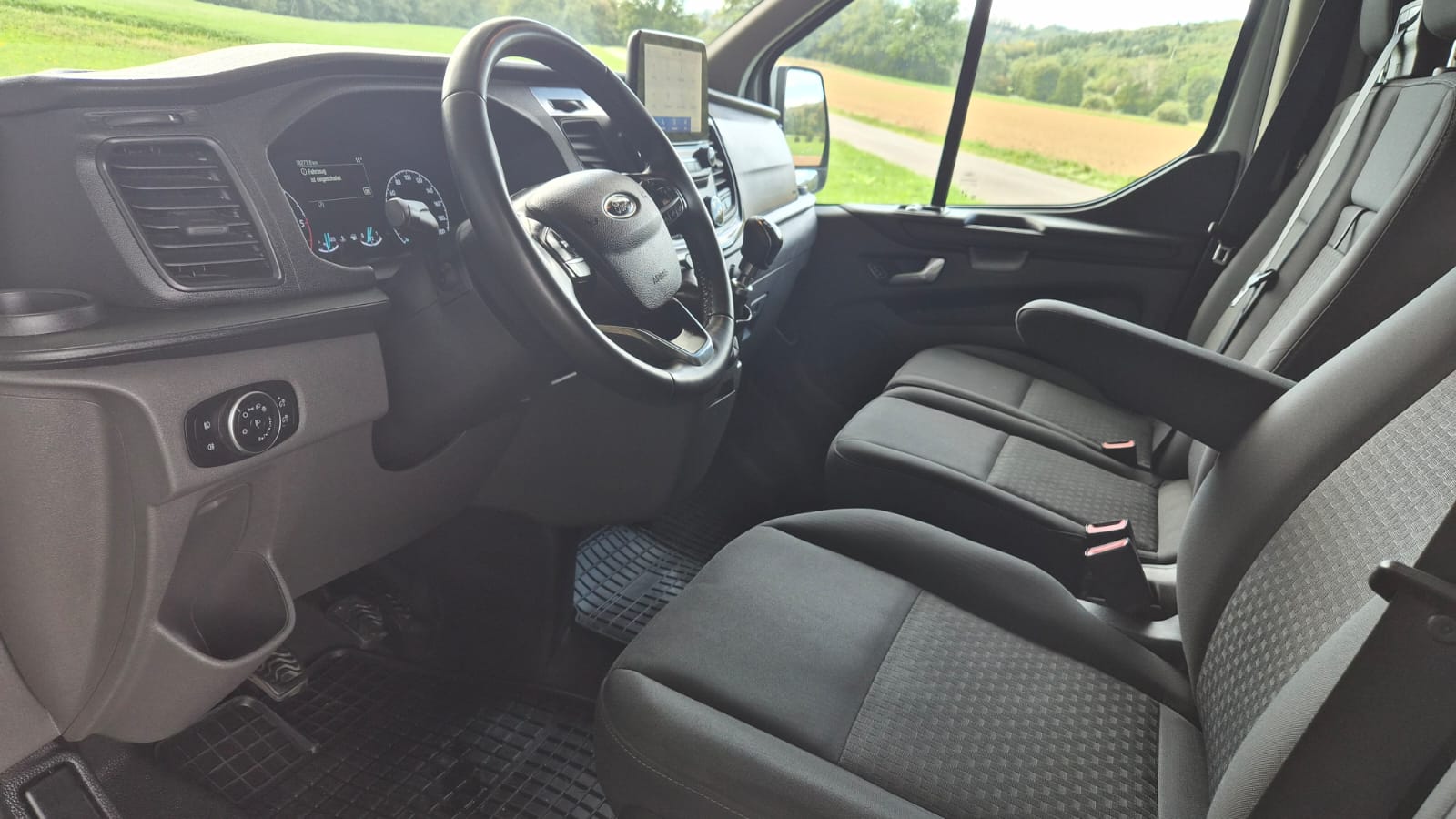 FORD Transit Custom Van 320 L1H1 Trend-image-9