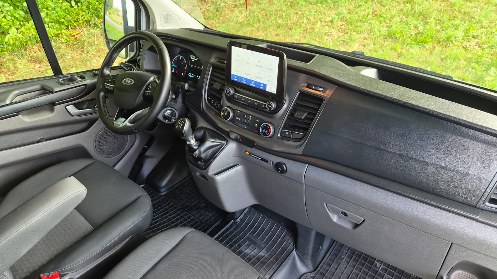 FORD Transit Custom Van 320 L1H1 Trend-image-11