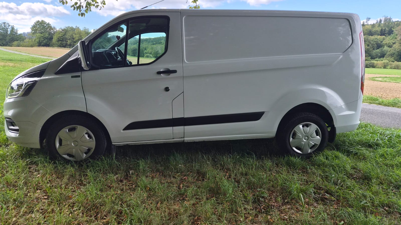 FORD Transit Custom Van 320 L1H1 Trend-image-2