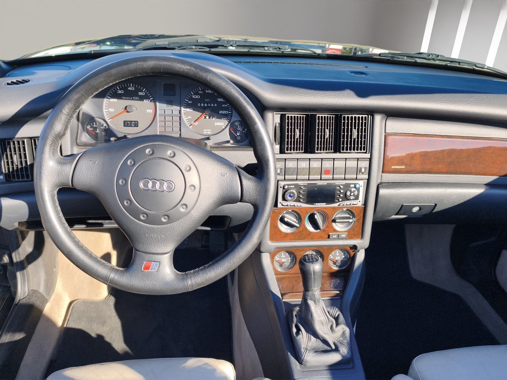 AUDI 2.8 Cabriolet-image-9