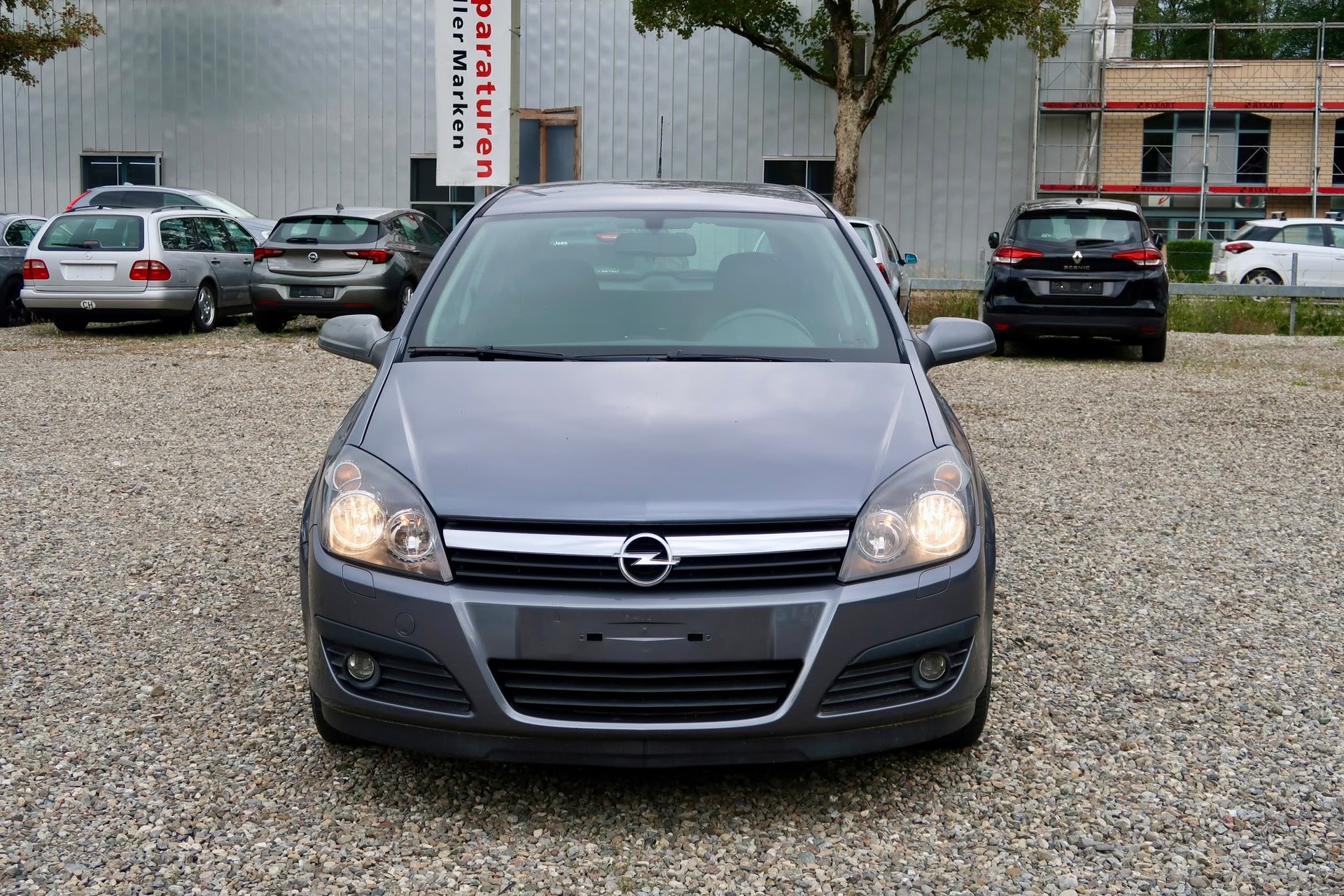 OPEL Astra Caravan 1.8i 16V Cosmo-image-1