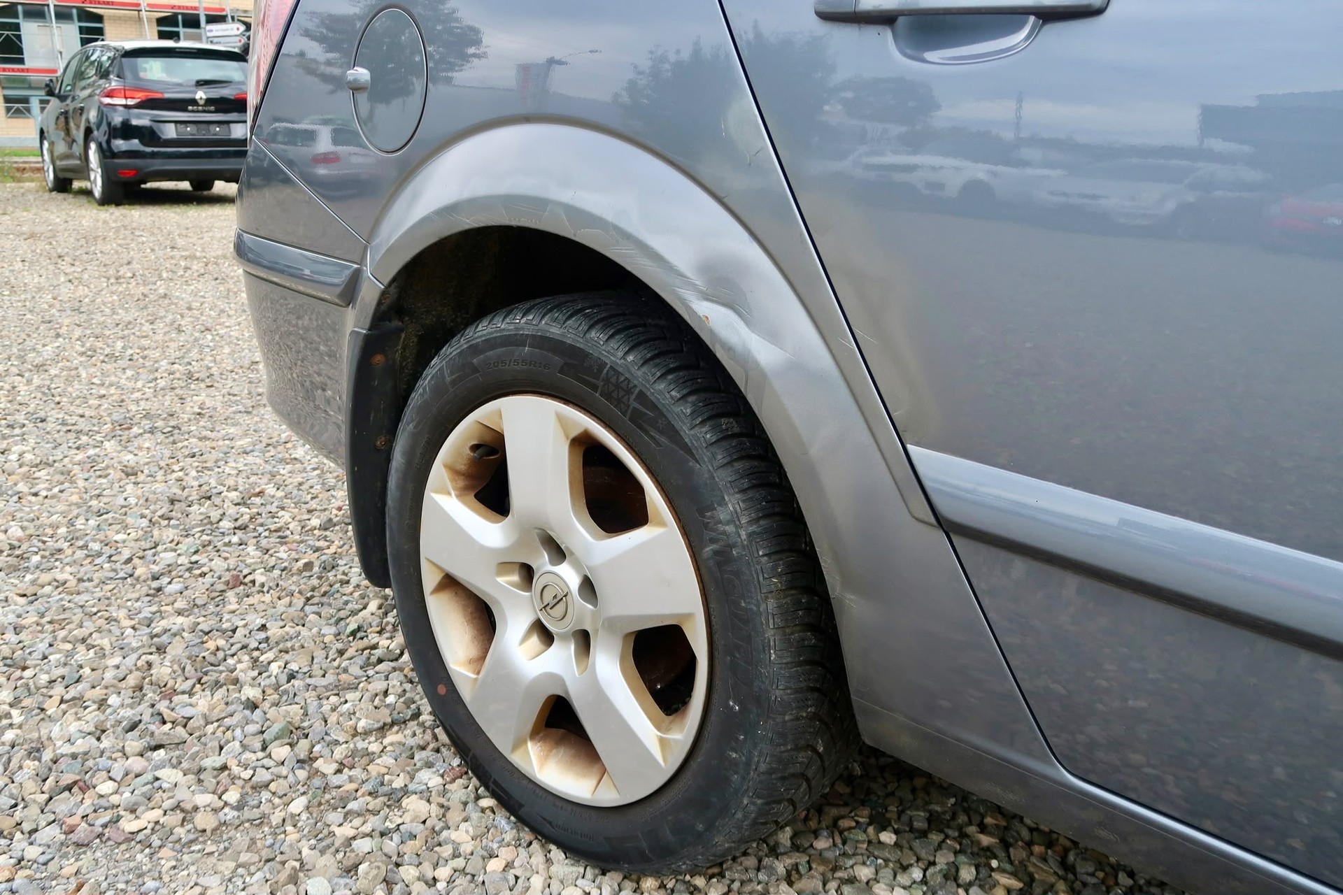 OPEL Astra Caravan 1.8i 16V Cosmo-image-9