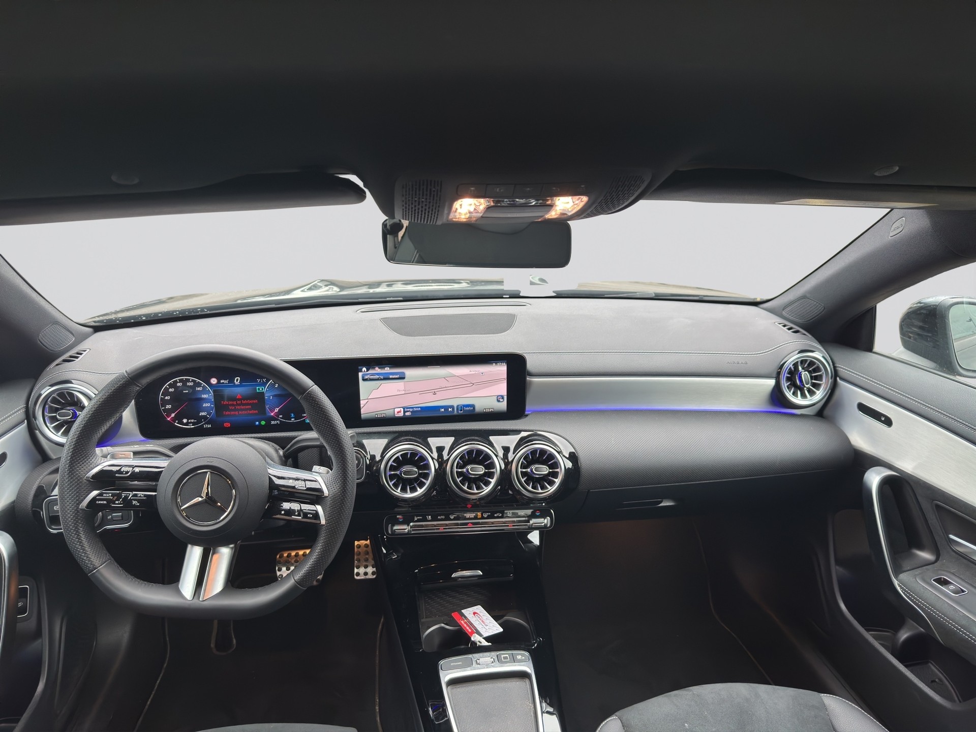 MERCEDES-BENZ CLA 200 d 8G-DCT AMG Edition Night-image-13