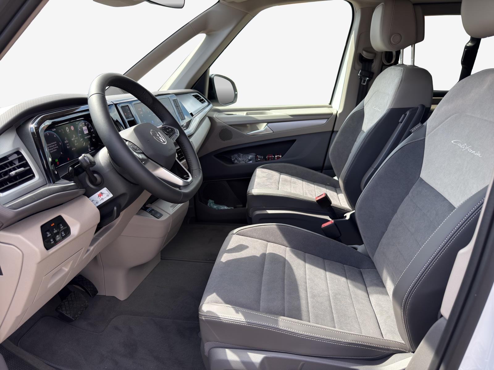 VW California 2.0 TDI Beach Tour-image-7