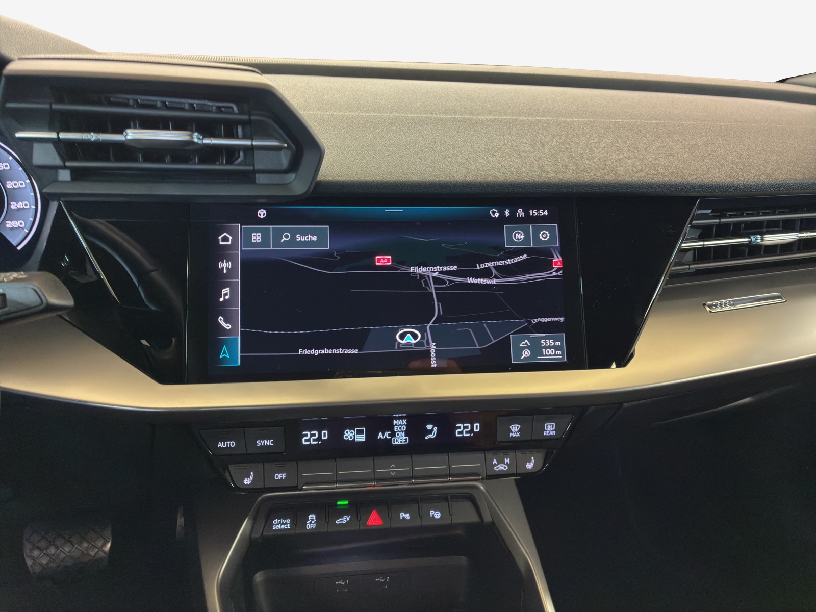 AUDI A3 Sportback 40 TFSI e advanced S-tronic-image-10