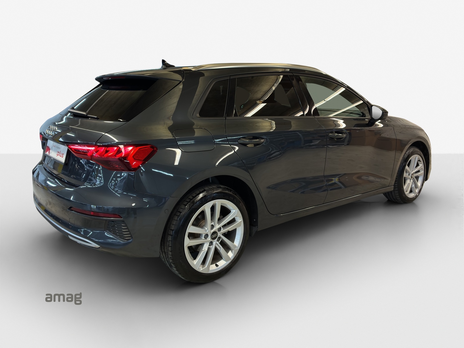 AUDI A3 Sportback 40 TFSI e advanced S-tronic-image-4
