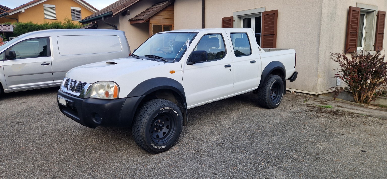 NISSAN 2.5 Di 4x4-image-3