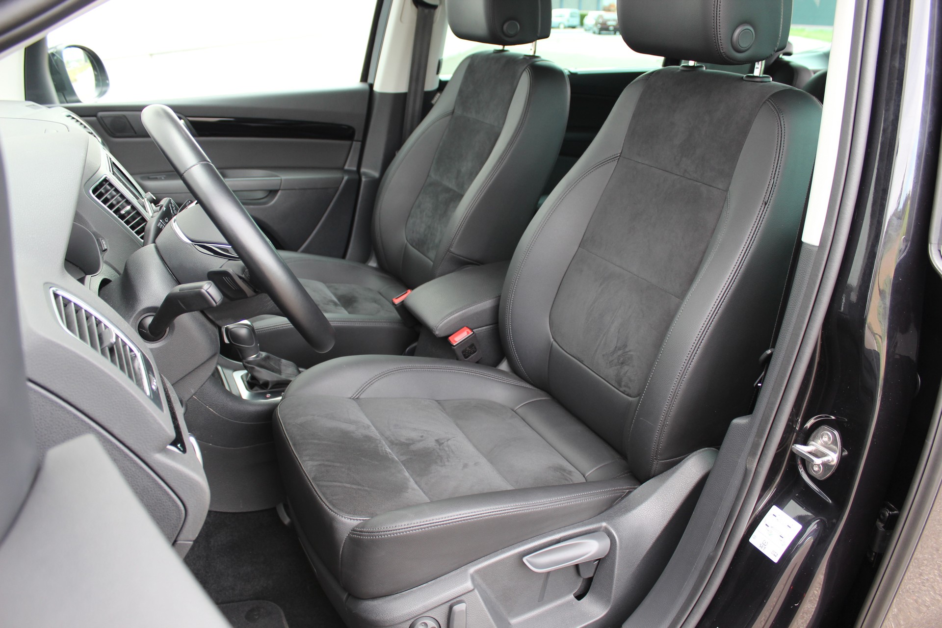VW Sharan 1.4 TSI BlMT Highline DSG-image-5