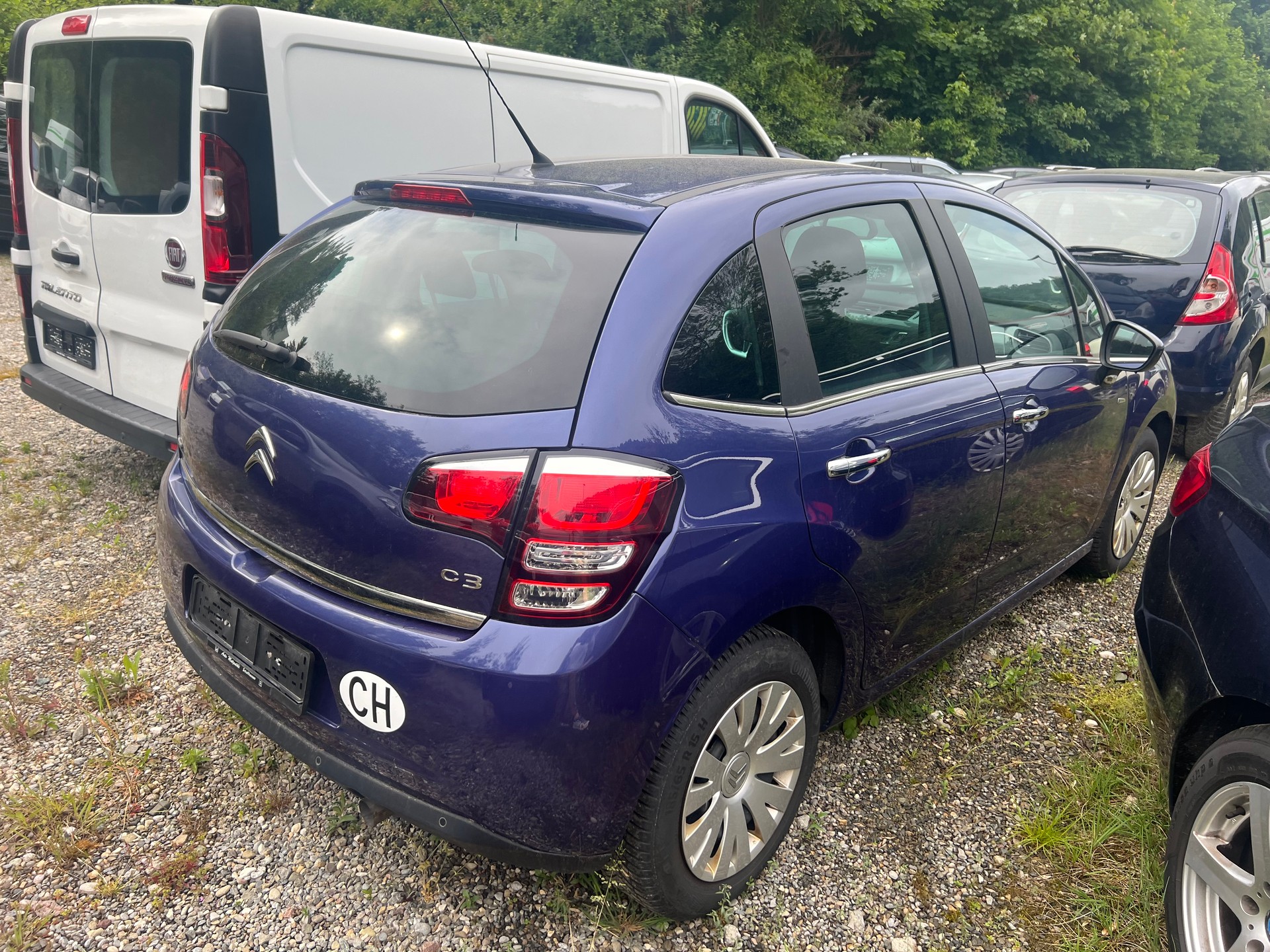 CITROEN C3 1.6 16V e-HDi Exclusive EGS6-image-2