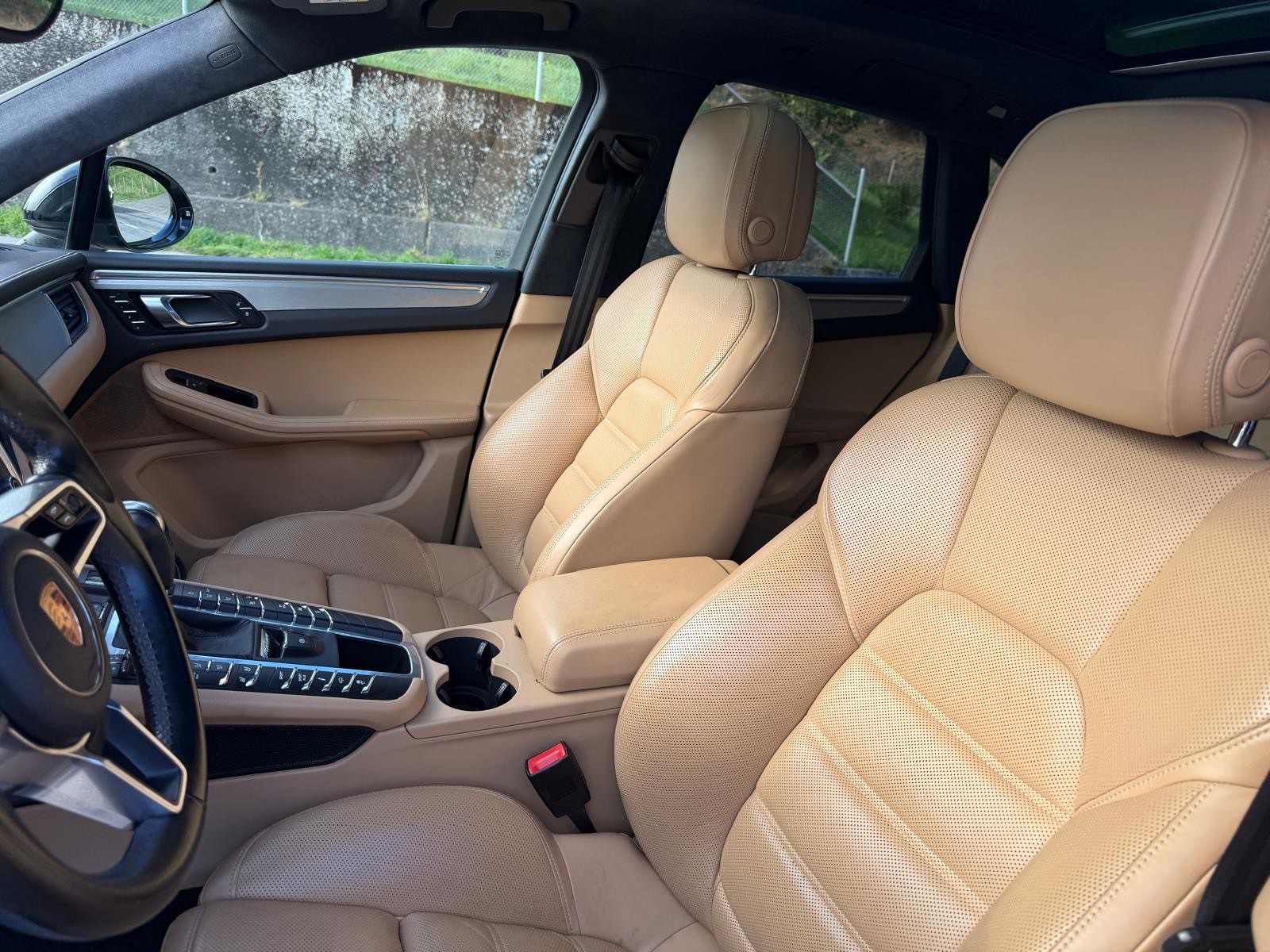 PORSCHE Macan Turbo PDK-image-8
