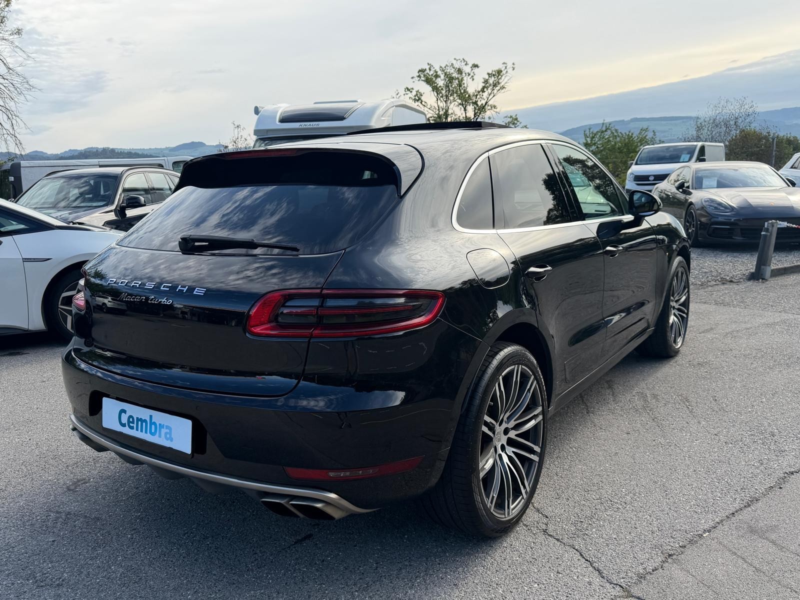 PORSCHE Macan Turbo PDK-image-5