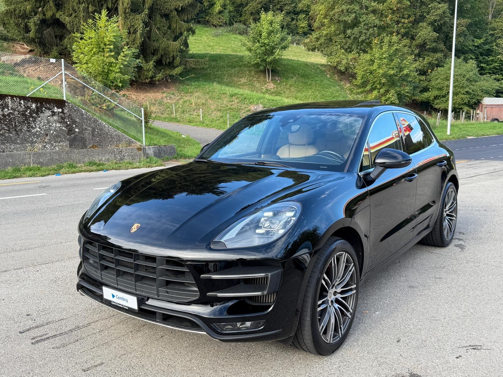 PORSCHE Macan Turbo PDK-image-0