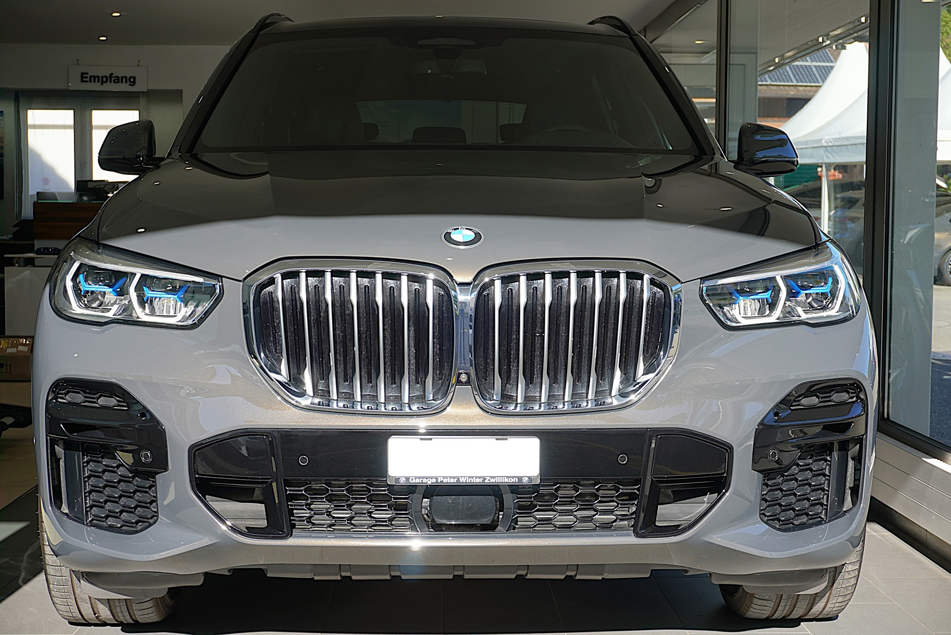 BMW X5 xDrive 48V 40d M Sport Steptronic-image-1