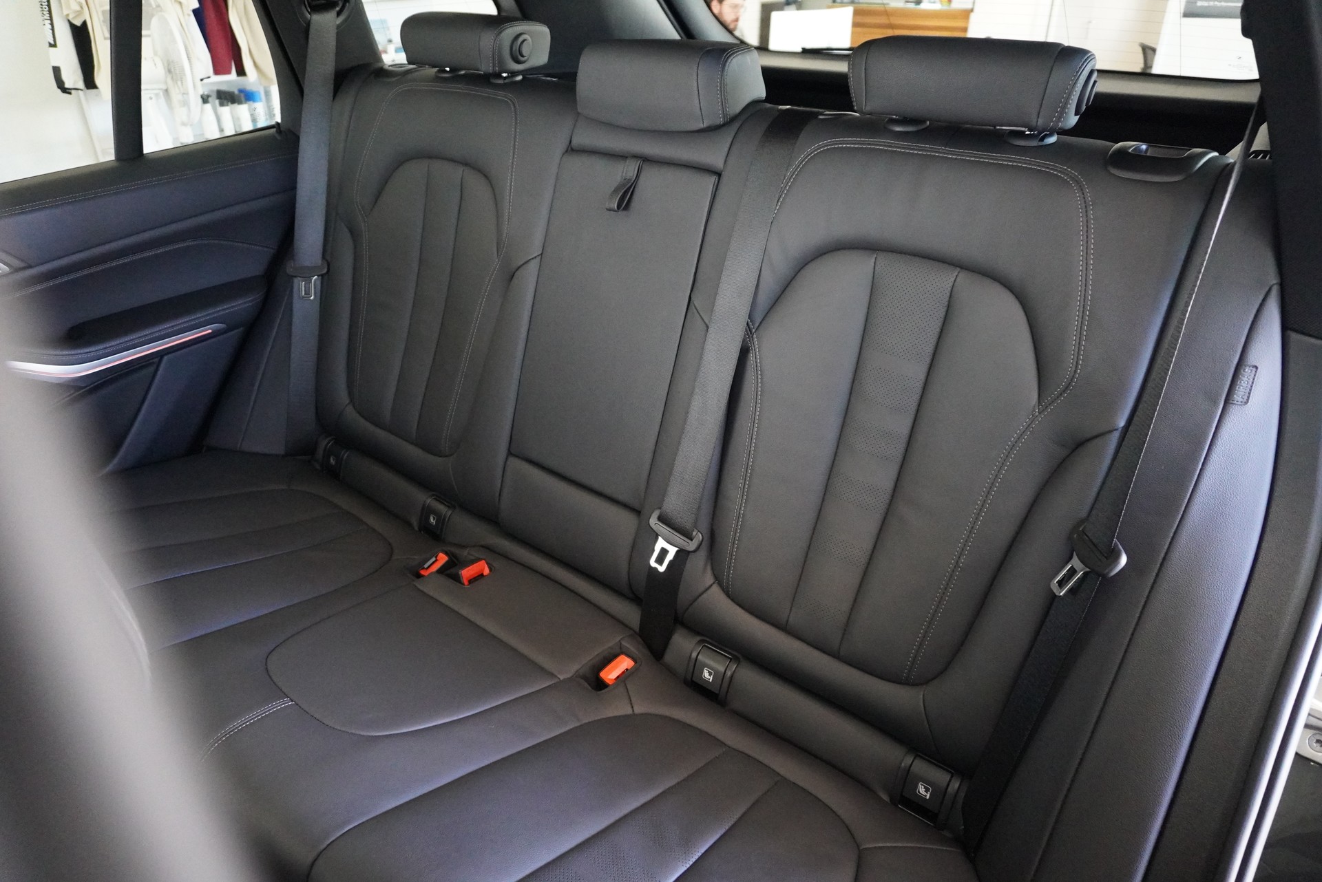BMW X5 xDrive 48V 40d M Sport Steptronic-image-18