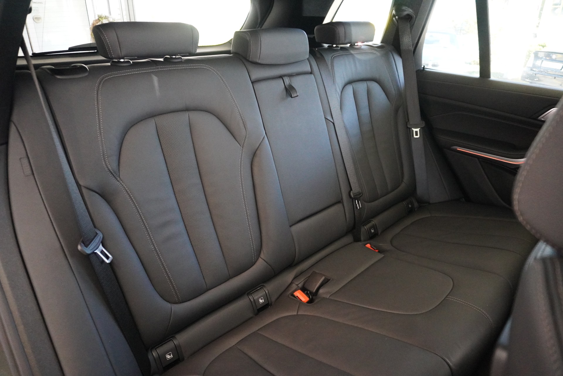 BMW X5 xDrive 48V 40d M Sport Steptronic-image-14