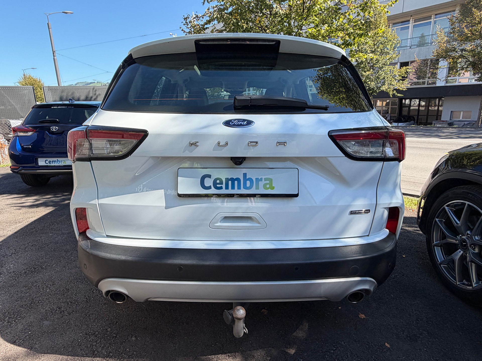 FORD Kuga 2.5 FHEV Titanium X 4WD-image-4