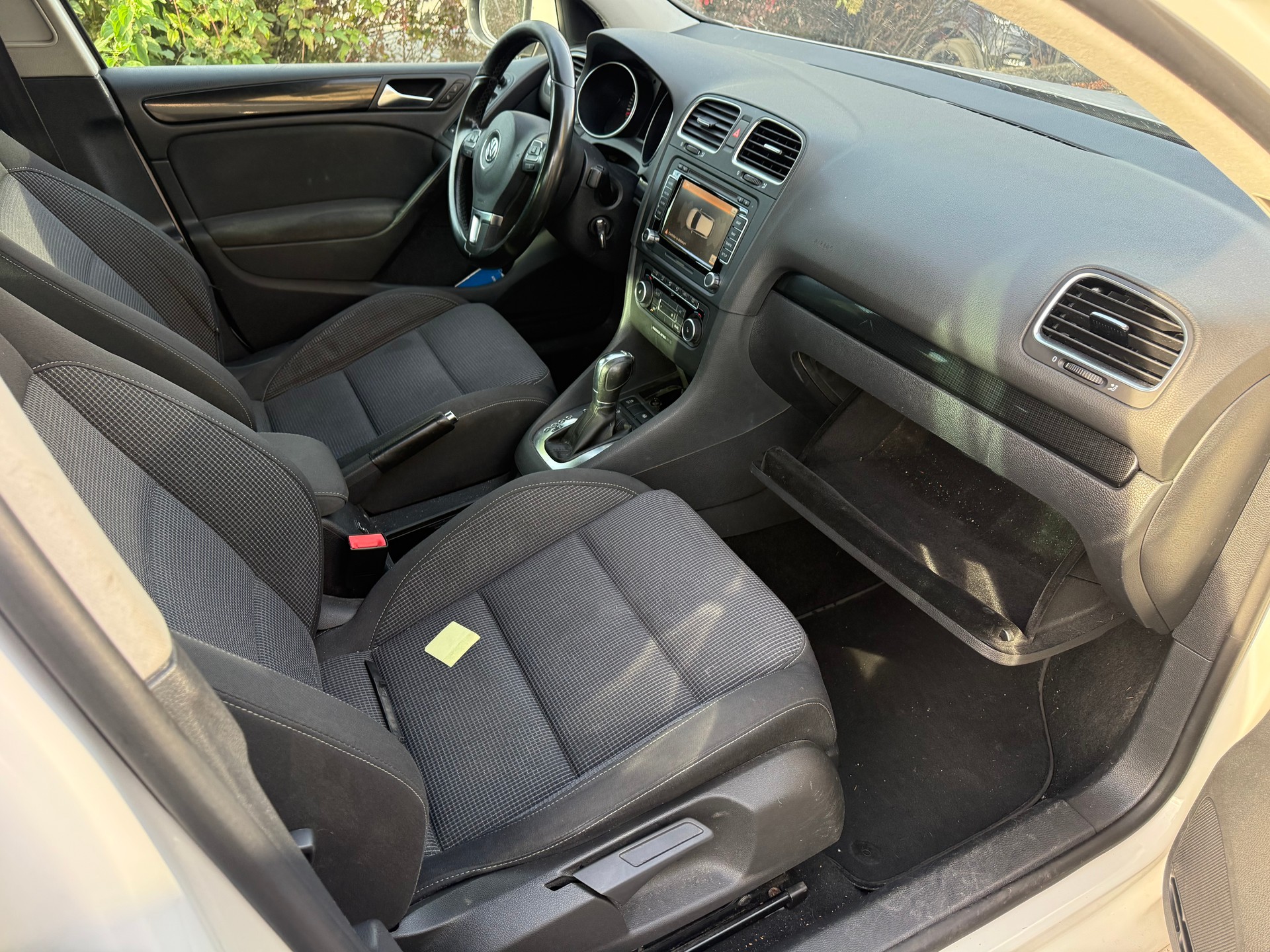 VW Golf 1.4 TSI Team DSG-image-6