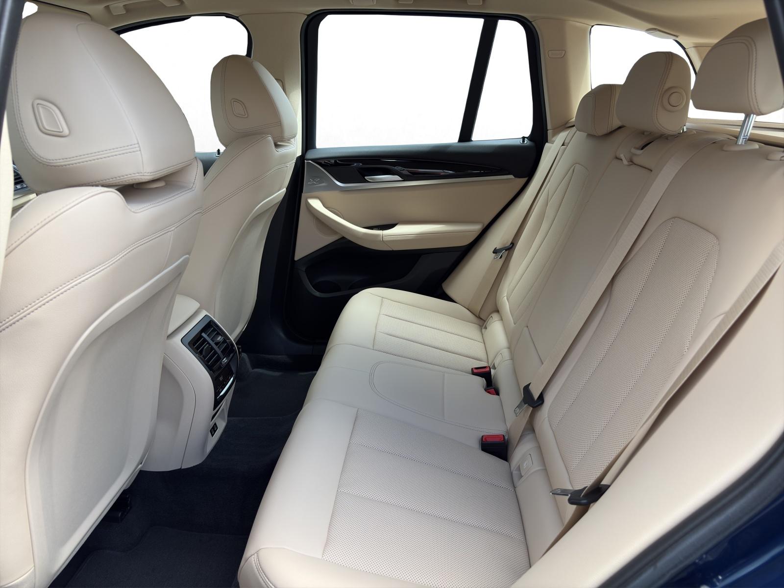 BMW X3 20d xDrive-image-13