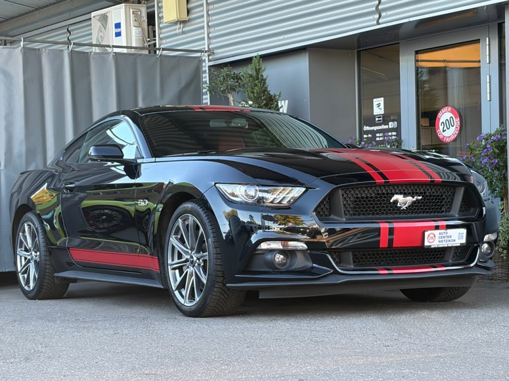 FORD Mustang Fastback 5.0 V8 GT-showroom-element-1