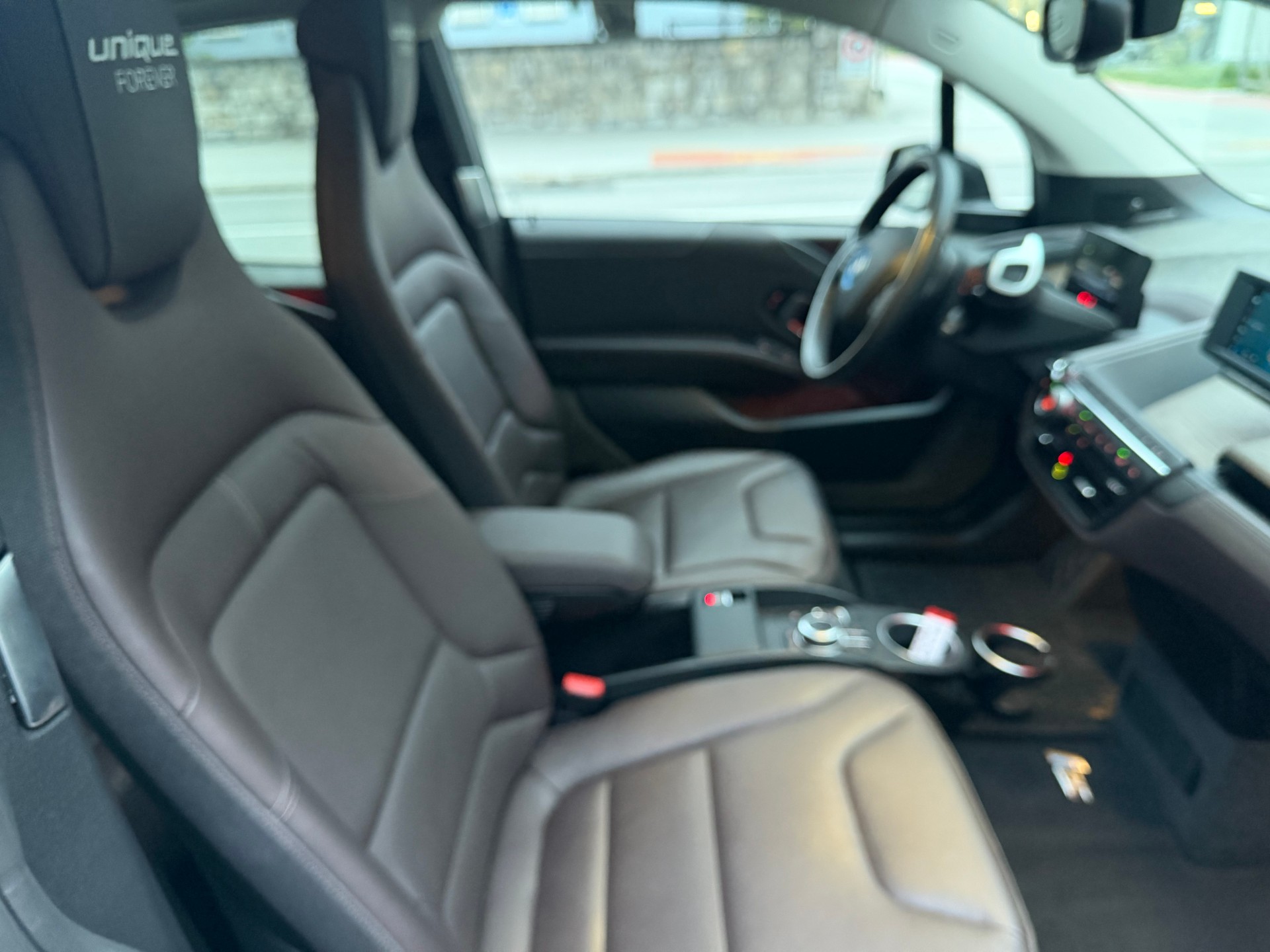 BMW i3s (120Ah) Fleet Edition-image-21