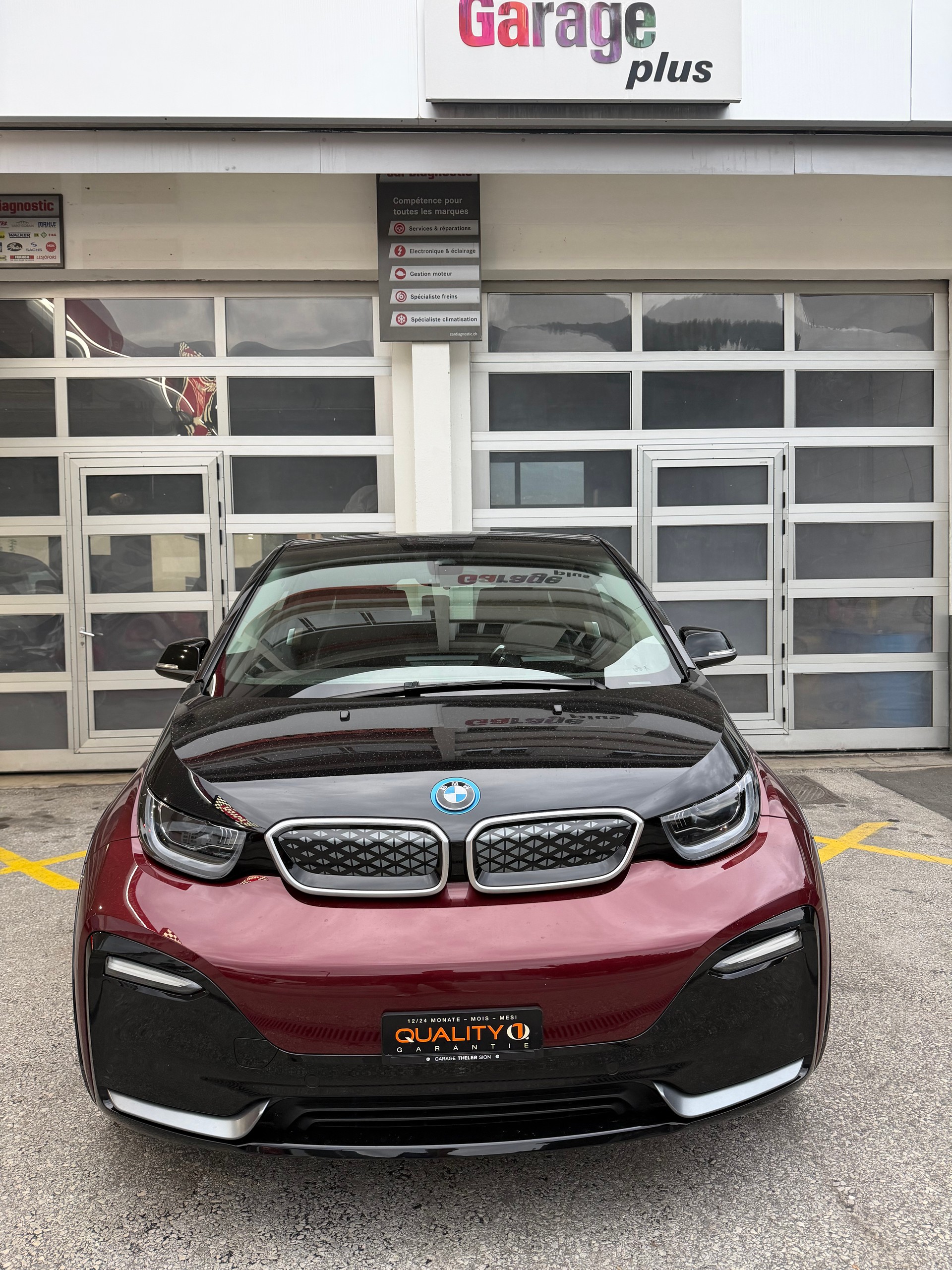 BMW i3s (120Ah) Fleet Edition-image-10