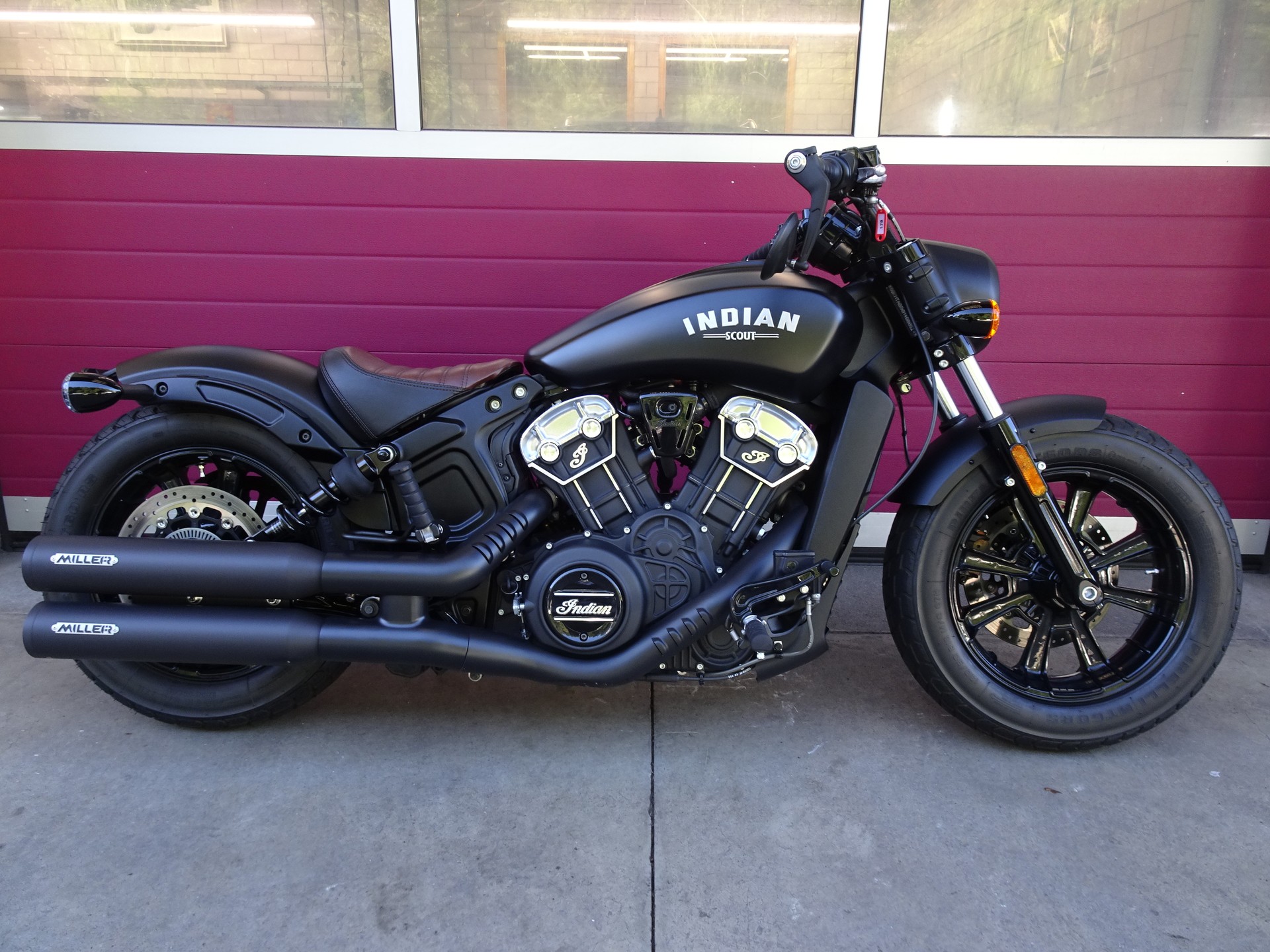INDIAN Scout Bobber ABS