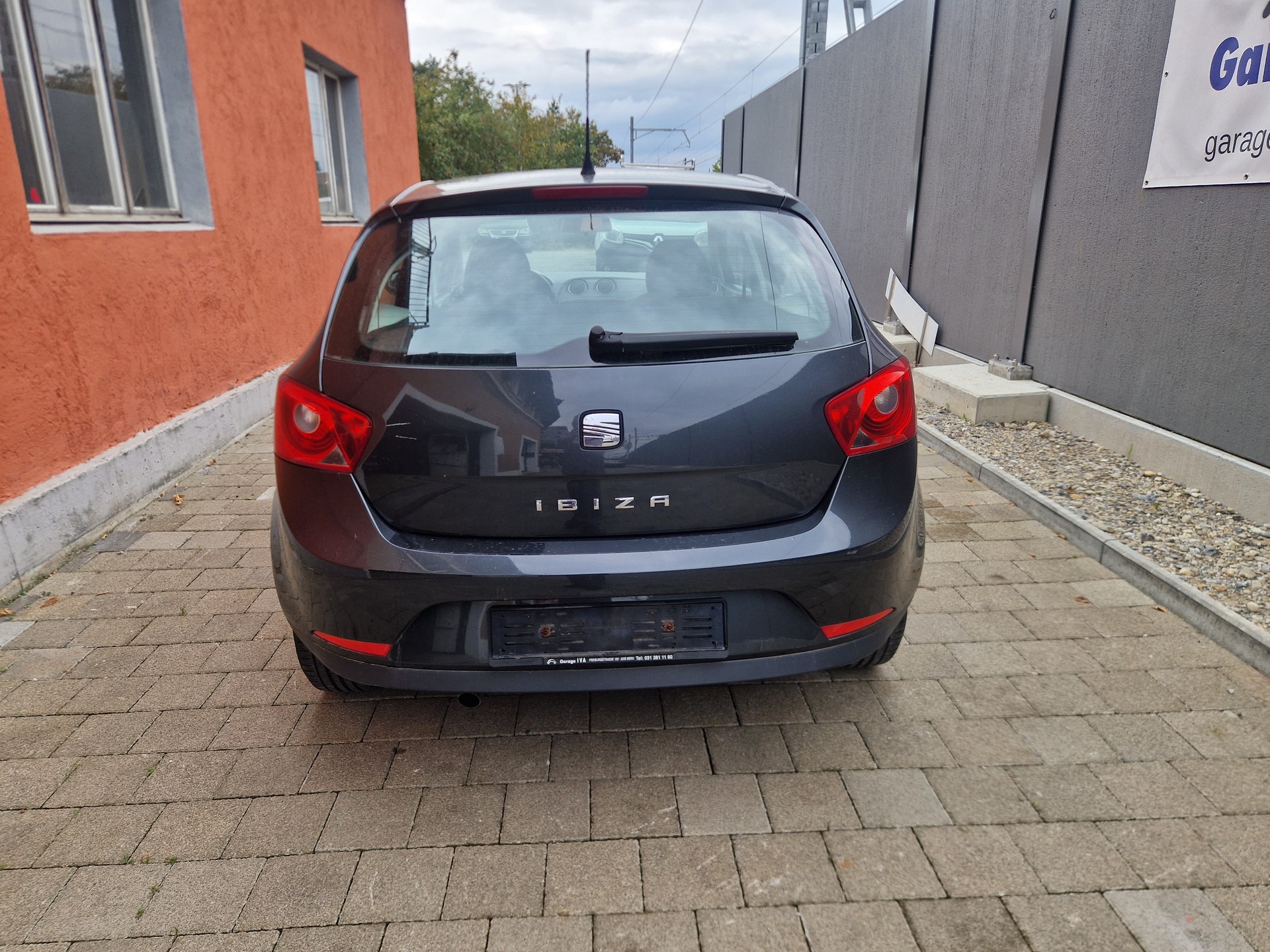 SEAT Ibiza 1.6 Style-image-5