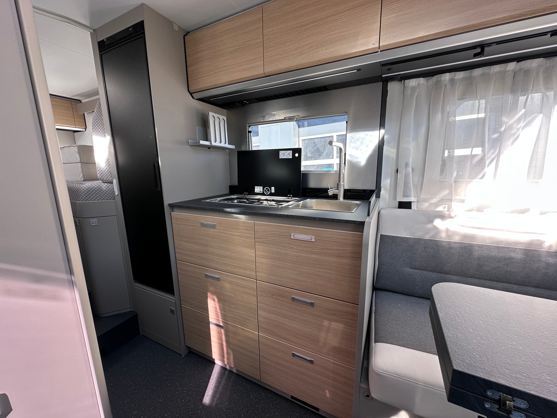 ADRIA Compact Select DL Swiss Edition-image-10