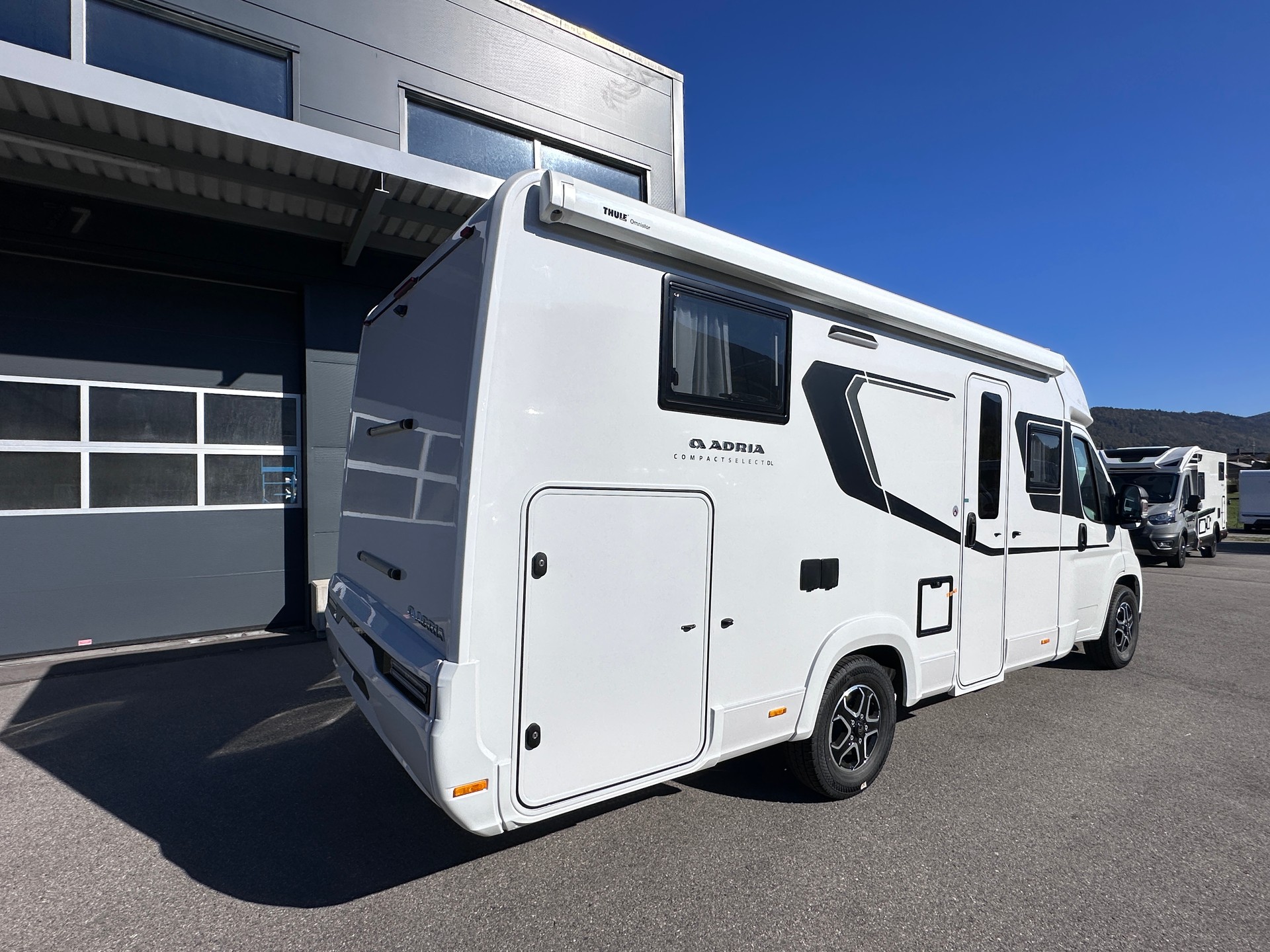 ADRIA Compact Select DL Swiss Edition-image-2