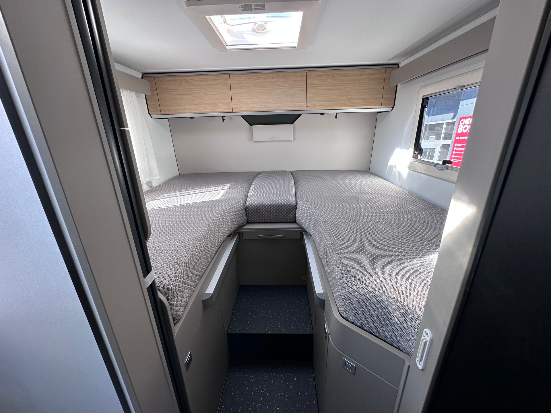 ADRIA Compact Select DL Swiss Edition-image-14
