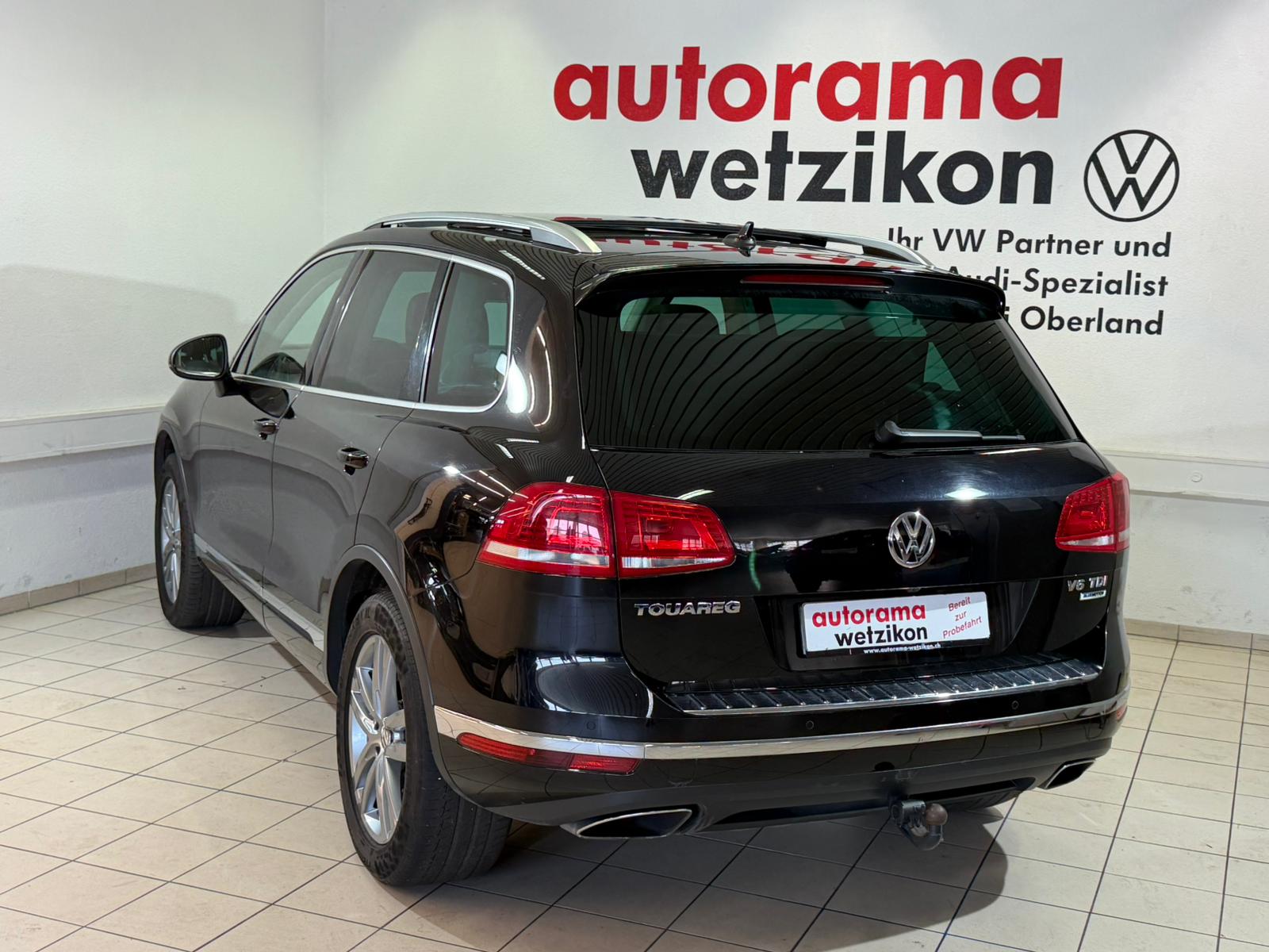 VW Touareg 3.0 TDI BlueMotion Technology Tiptronic-image-3