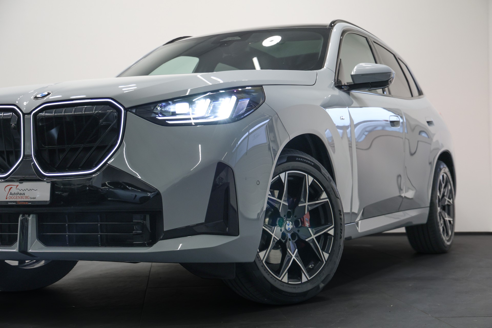 BMW X3 xDrive 48V 20d M Sport Pro *BMW Werksgarantie 02.2029*Panoramadach*-image-9