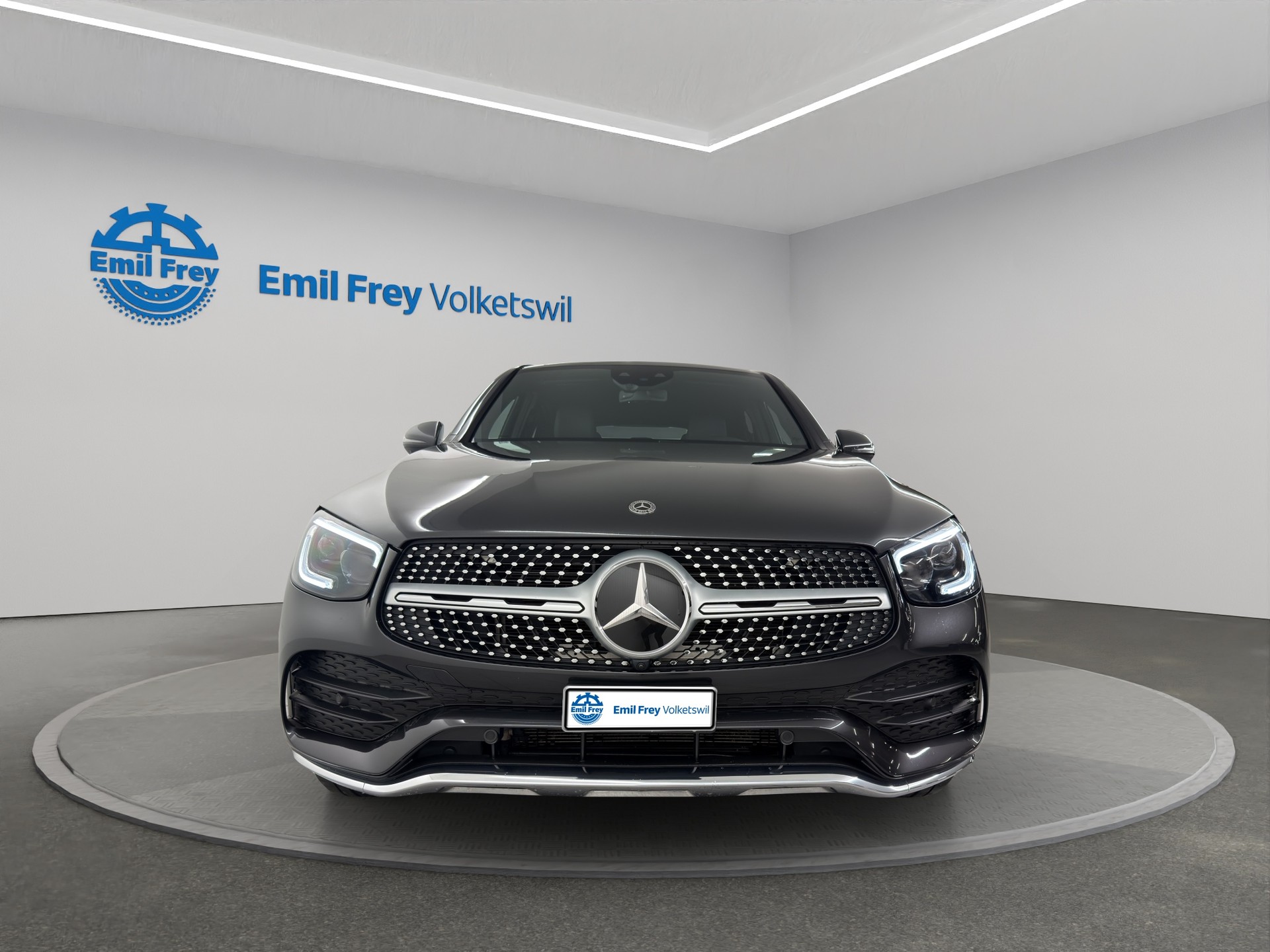 MERCEDES-BENZ GLC-Klasse C253 Coupé GLC 300 e AMG Line 4m-image-4