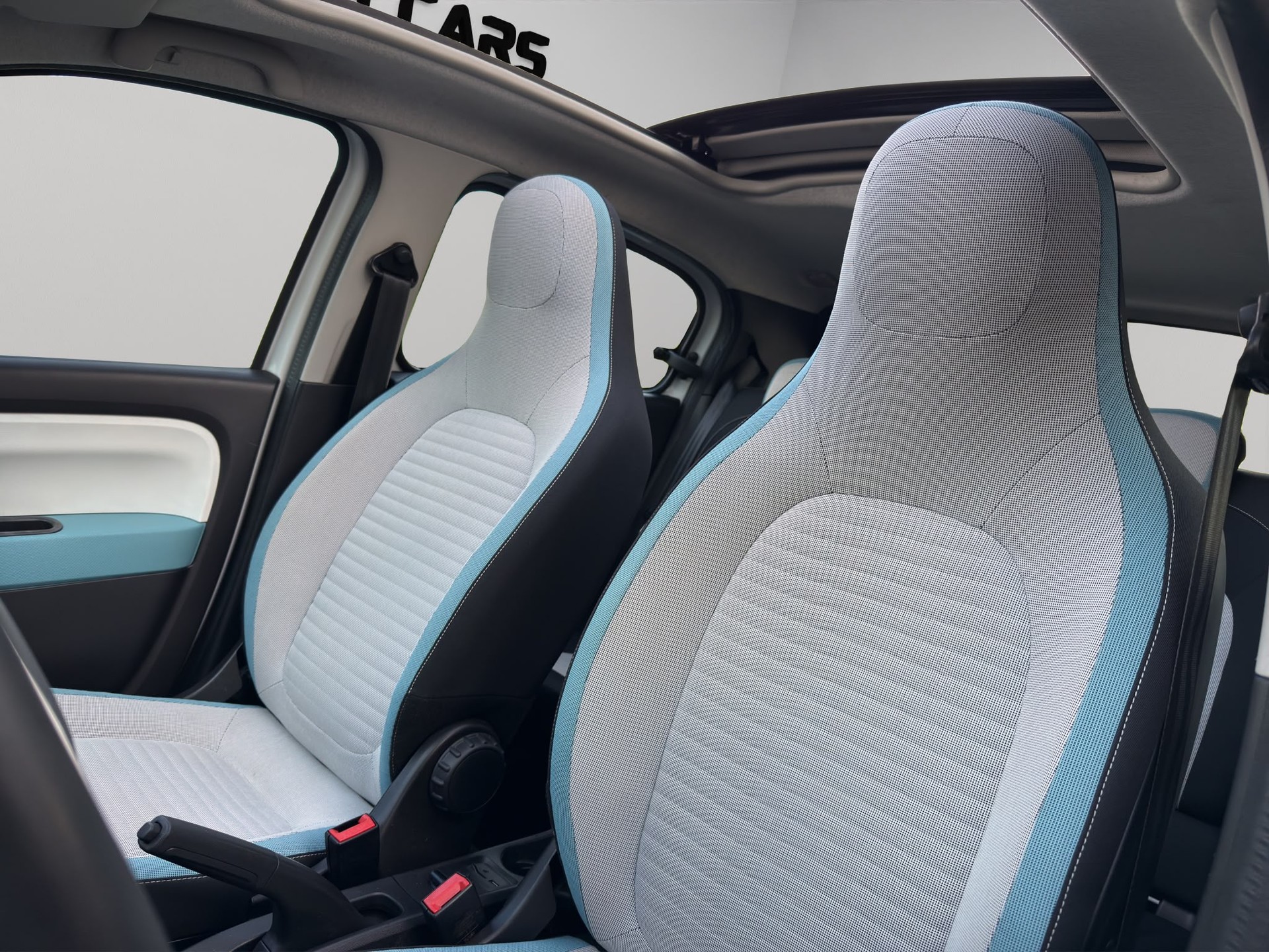 RENAULT Twingo 0.9 Liberty-image-15
