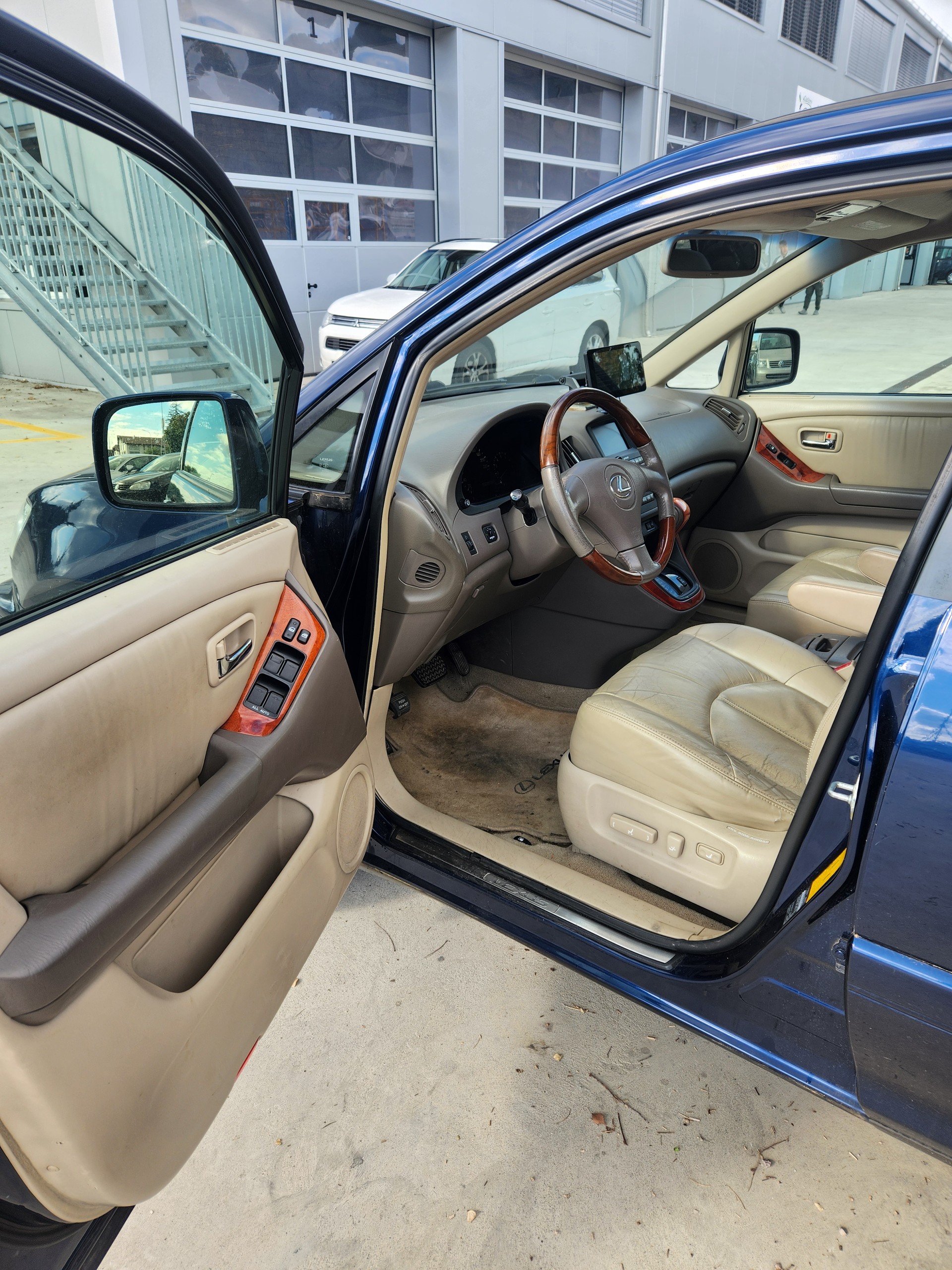 LEXUS RX 300 AWD Automatic-image-8
