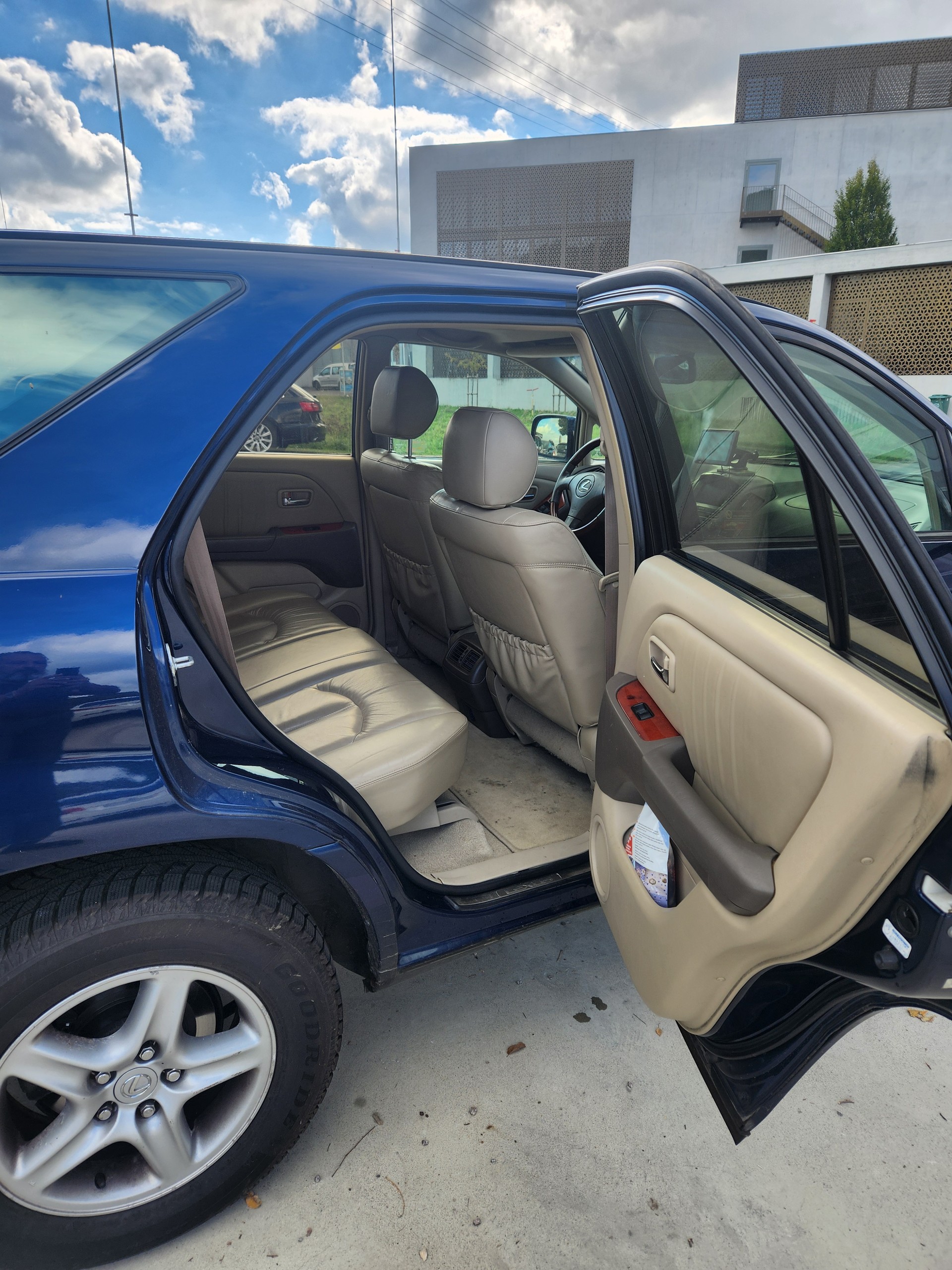 LEXUS RX 300 AWD Automatic-image-11